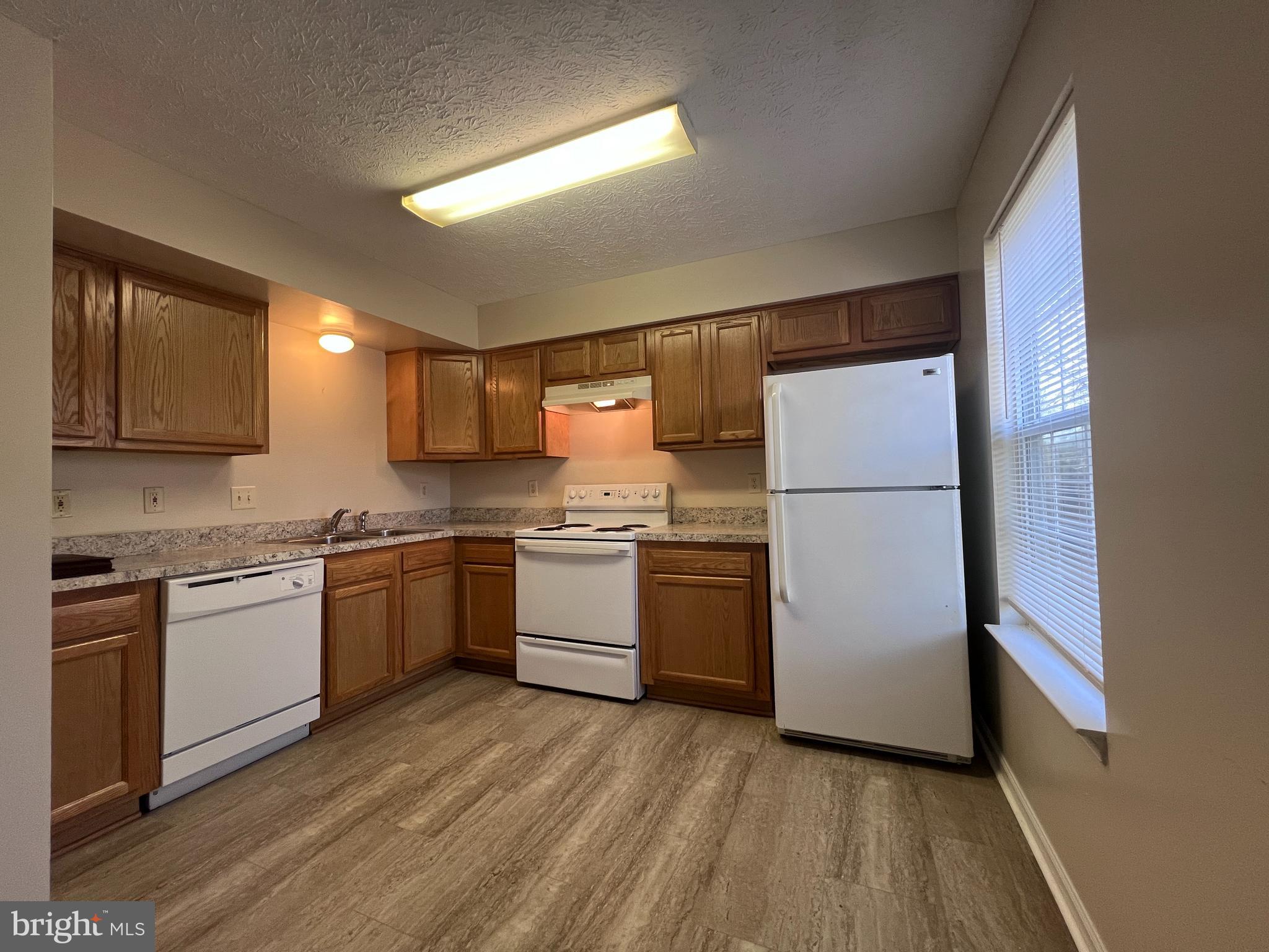 STEPHENS RIDGE - Residential Lease