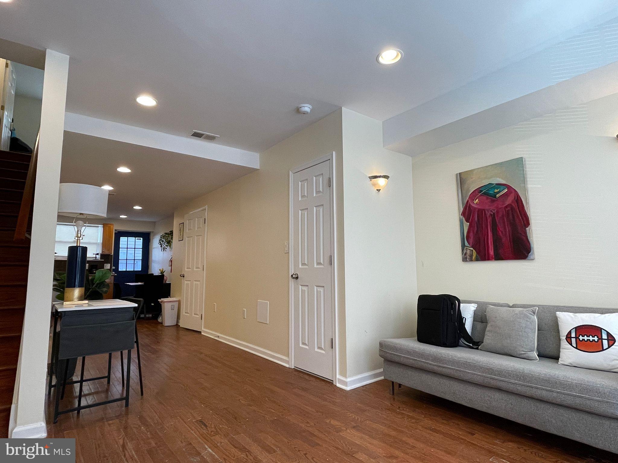 HAWTHORNE - Residential