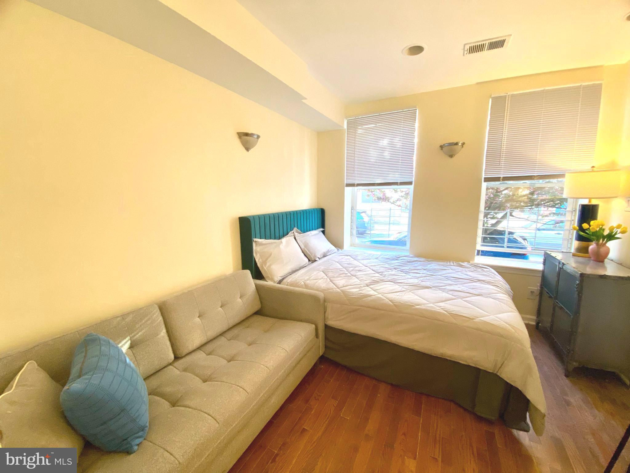 HAWTHORNE - Residential