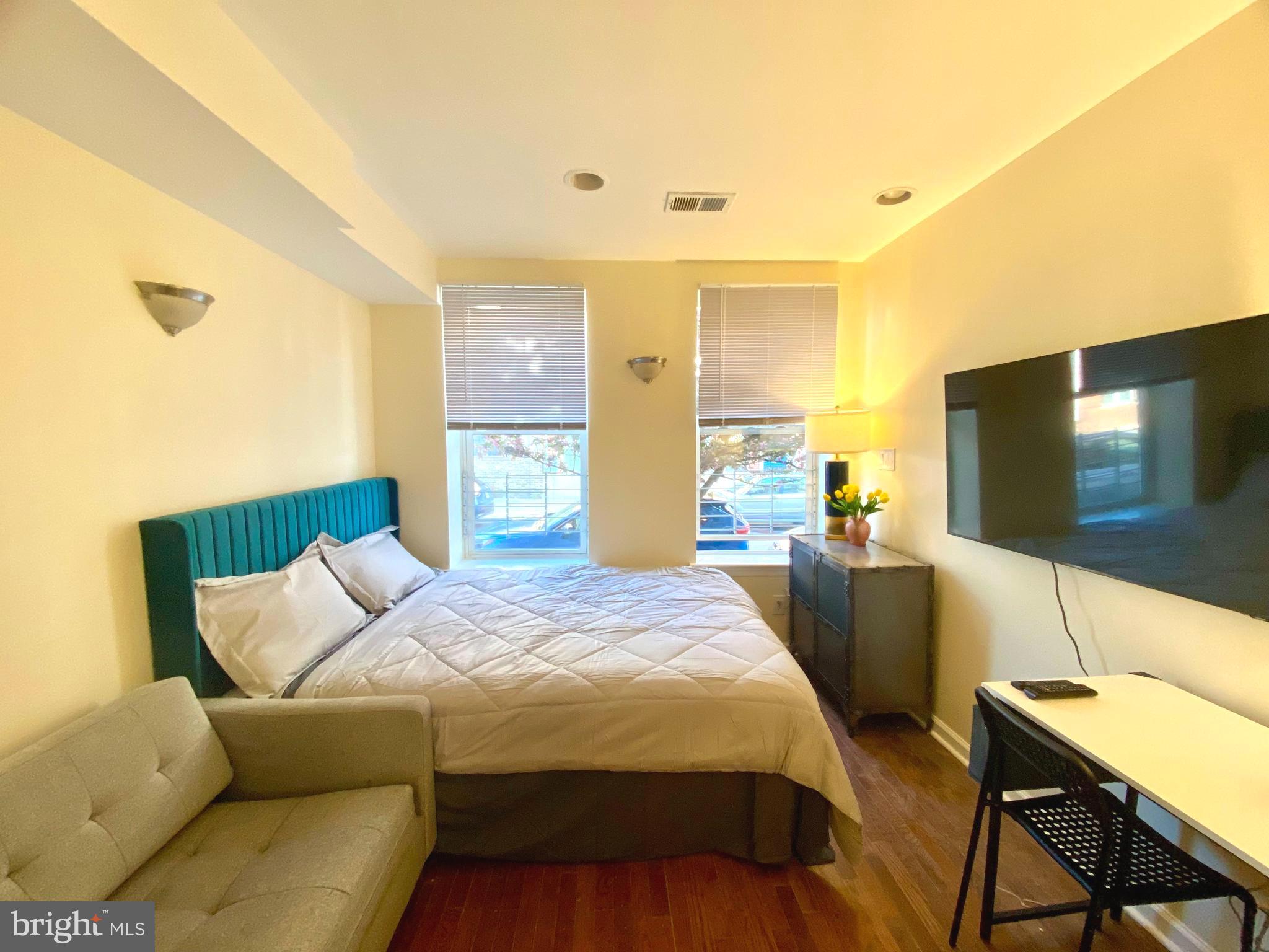 HAWTHORNE - Residential