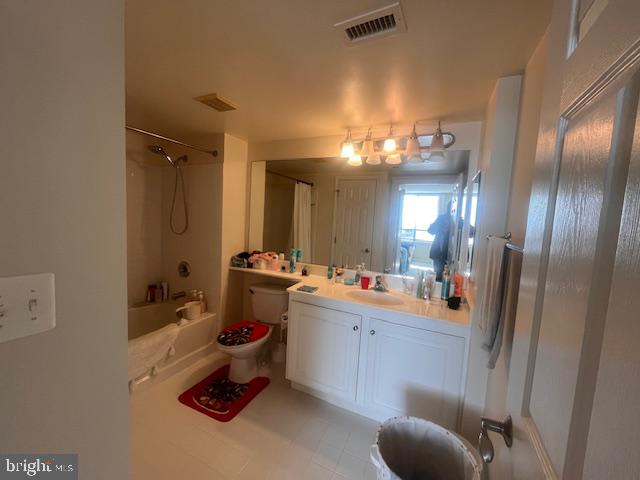 GALLERY AT WHITE FLINT - Residential