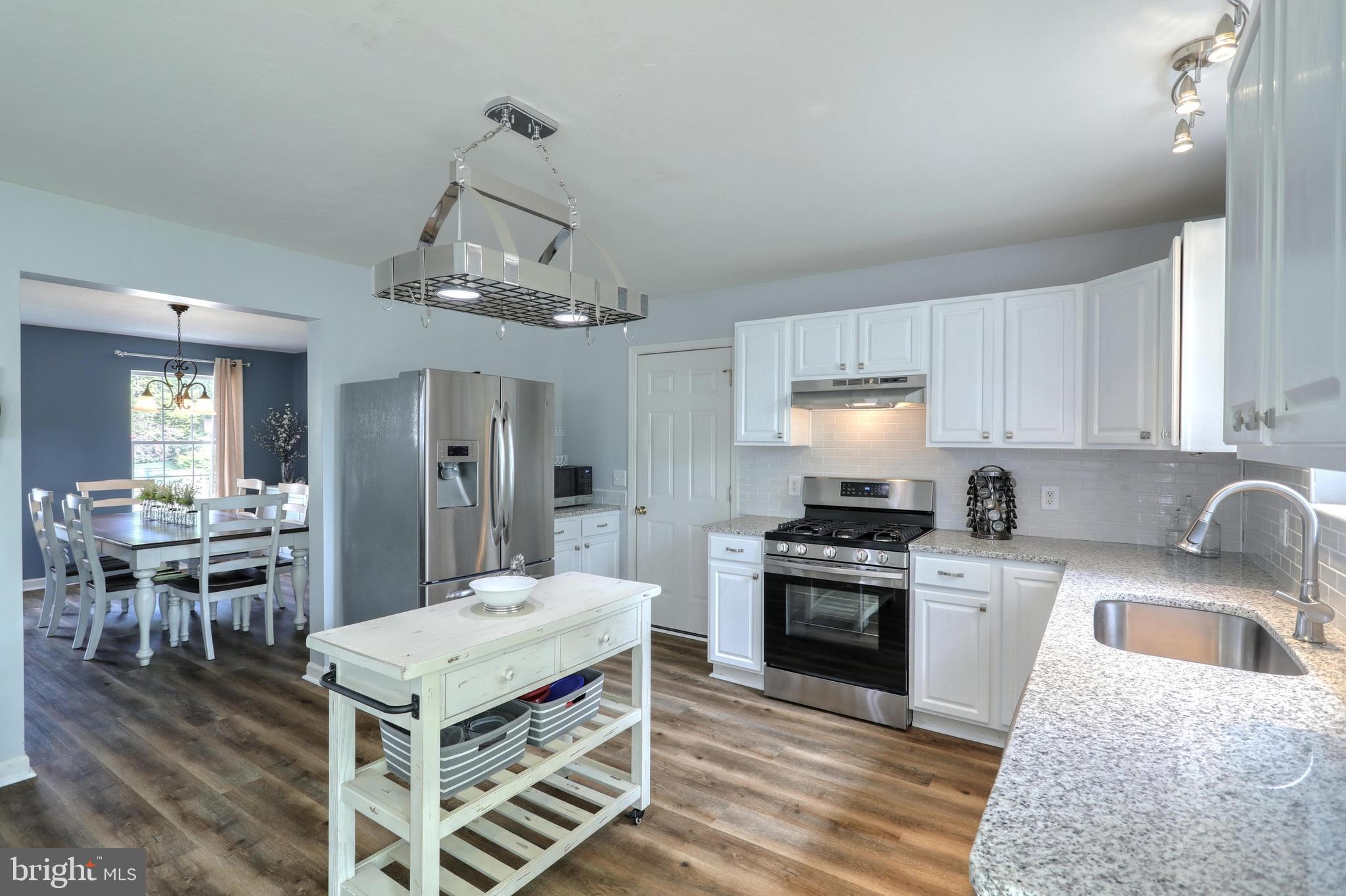 SENECA RIDGE - Residential