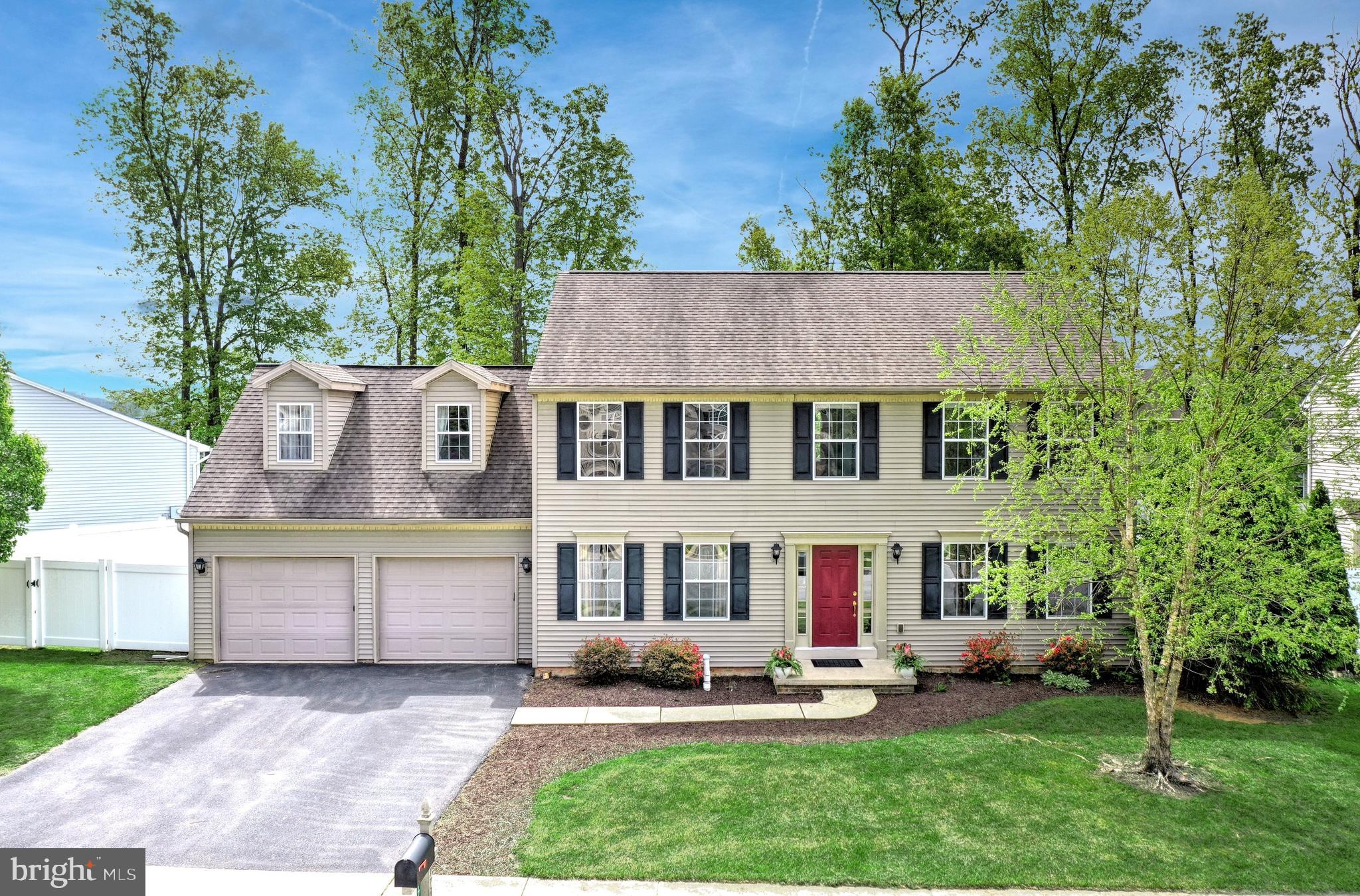 SENECA RIDGE - Residential