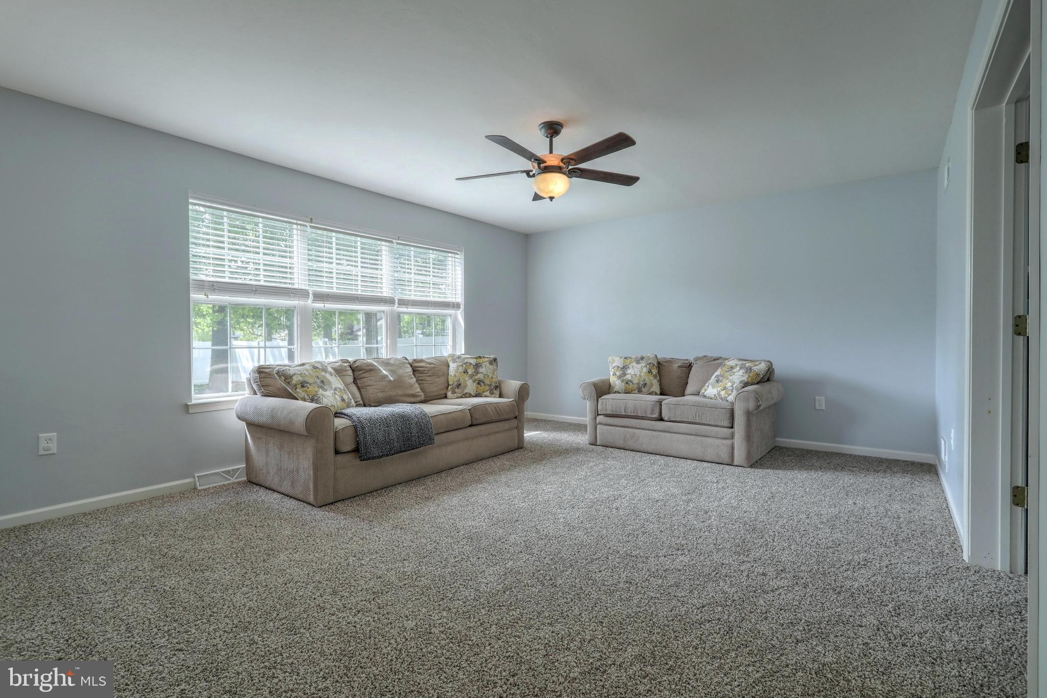 SENECA RIDGE - Residential