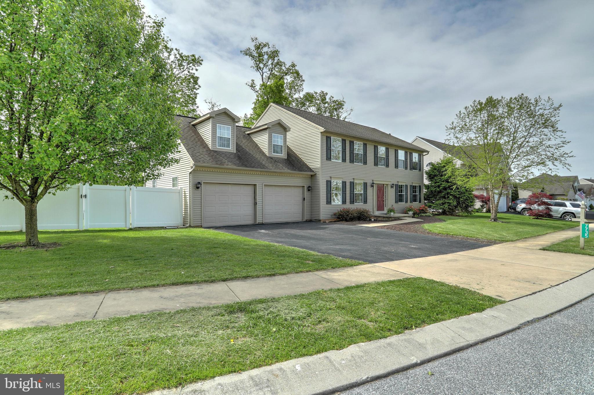 SENECA RIDGE - Residential