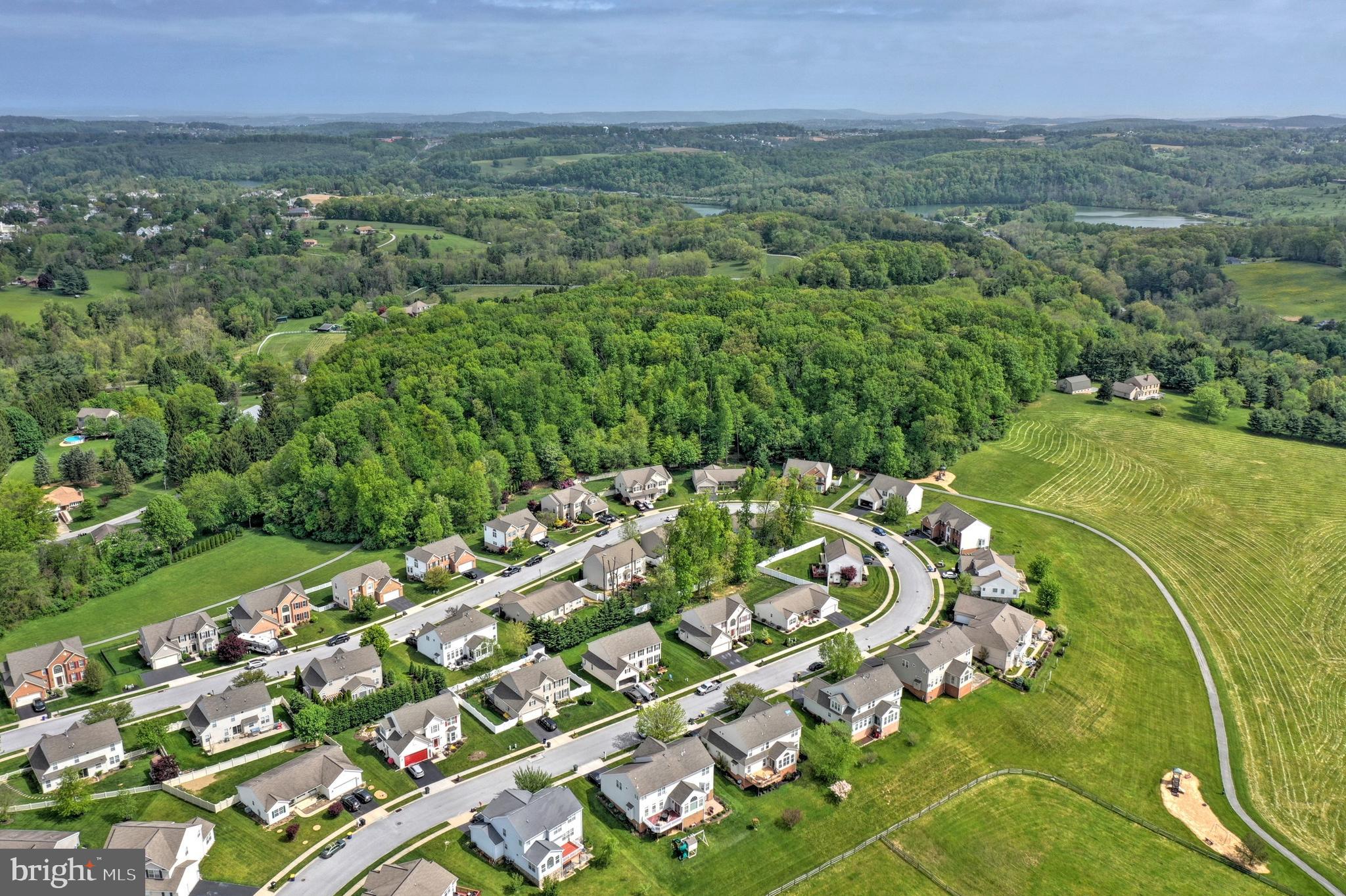 SENECA RIDGE - Residential