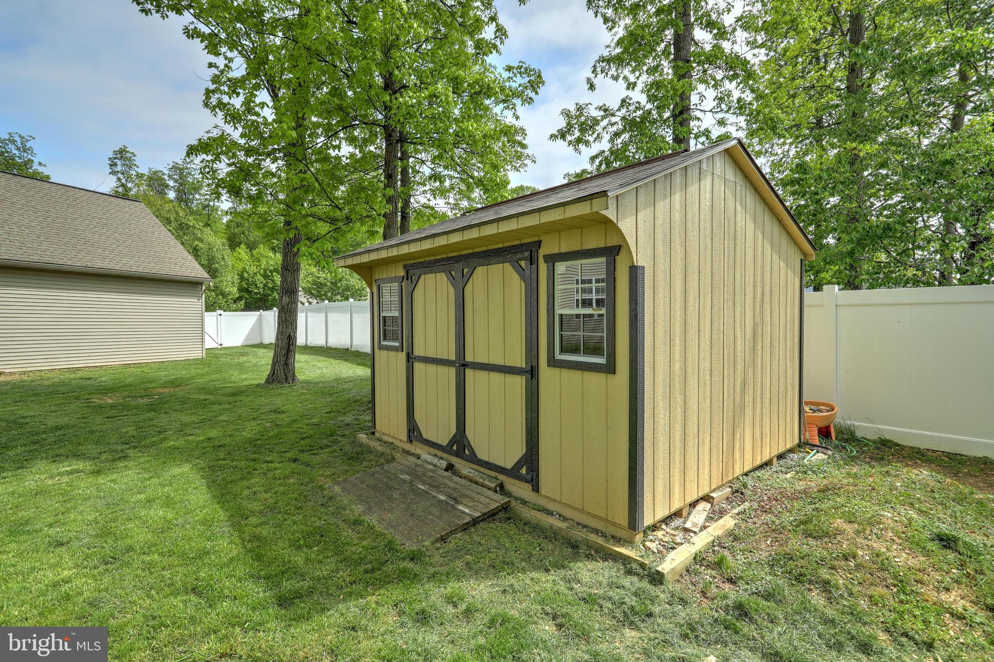SENECA RIDGE - Residential