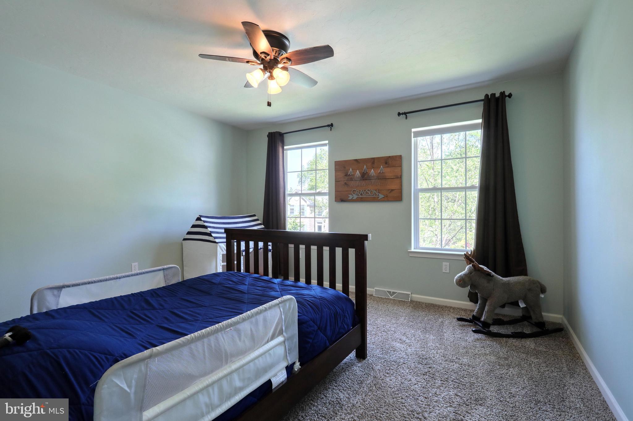 SENECA RIDGE - Residential