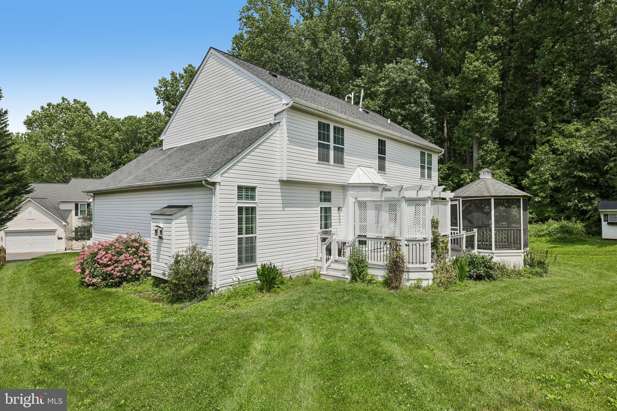POINTERS OVERLOOK - Residential