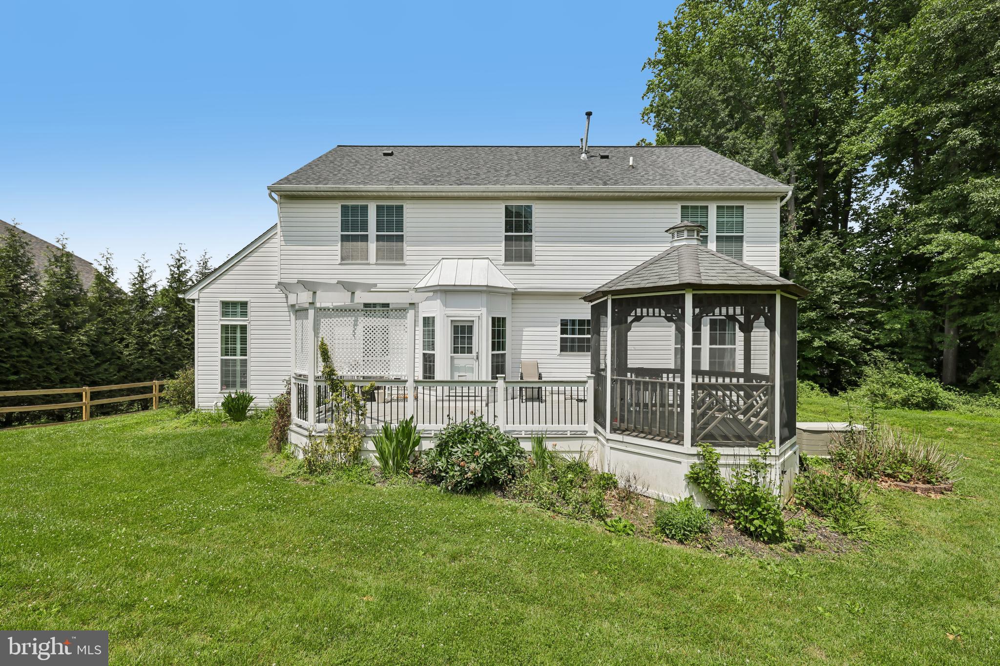 POINTERS OVERLOOK - Residential