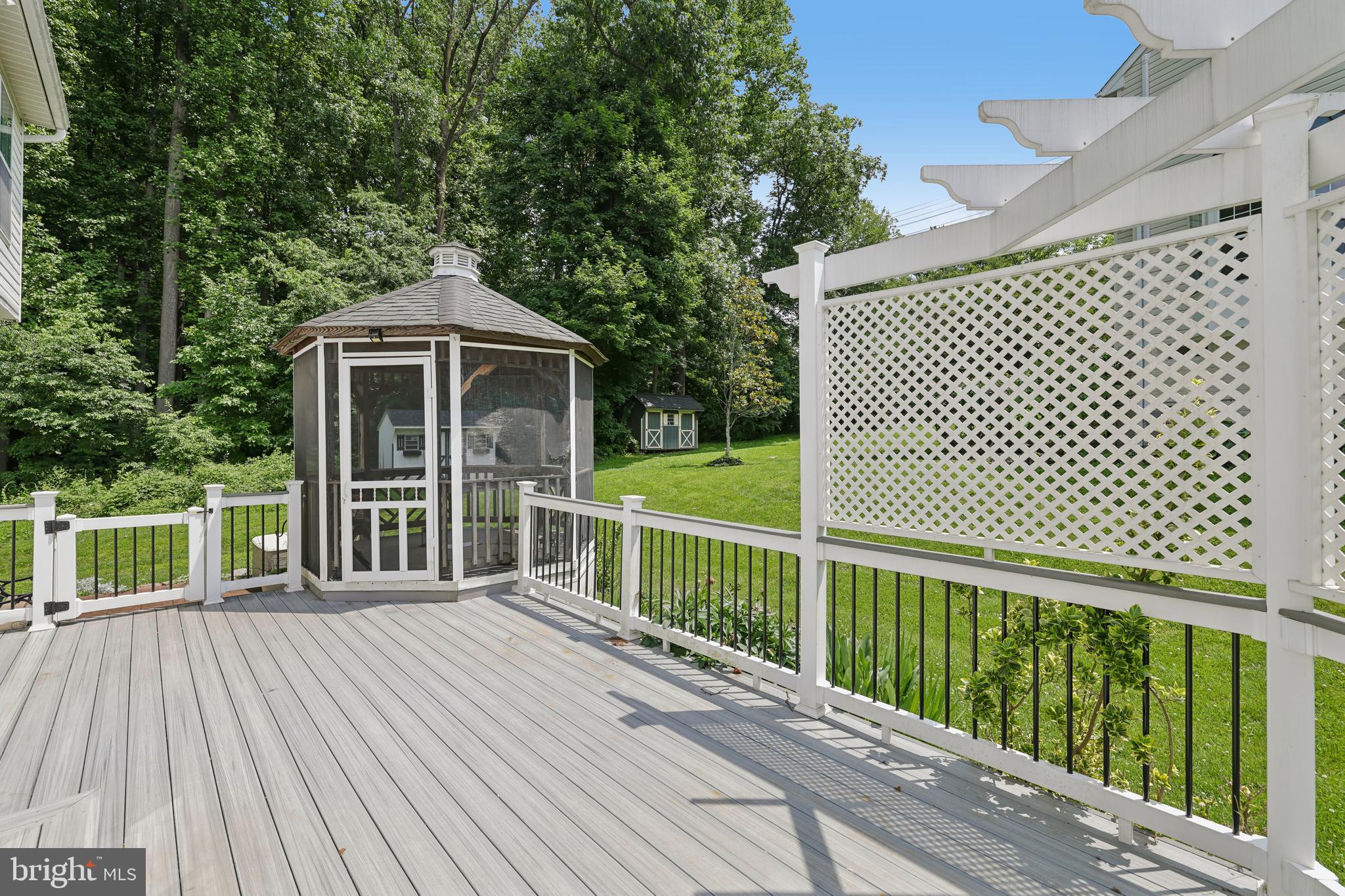 POINTERS OVERLOOK - Residential