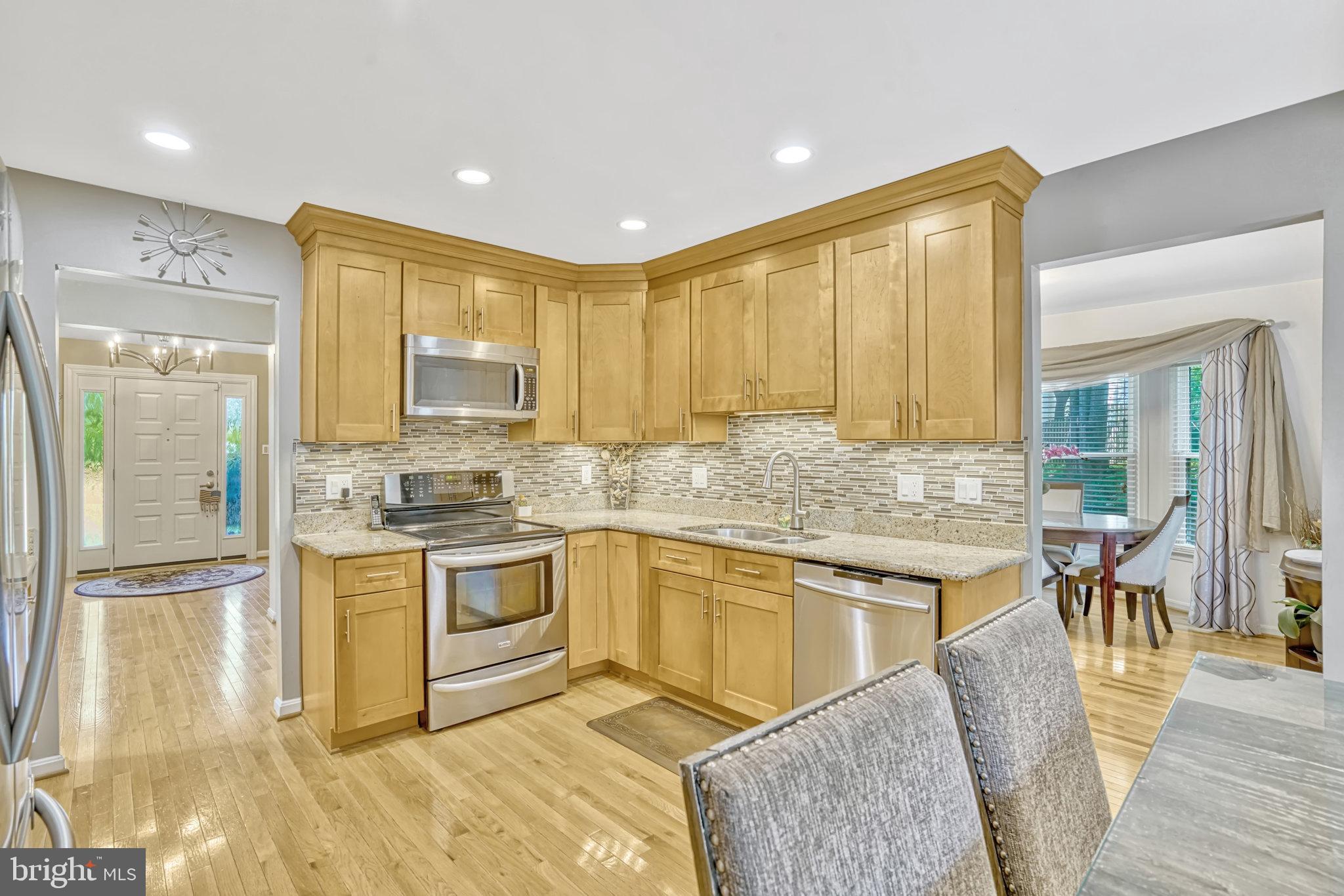 LAKEWOOD HILLS - Residential