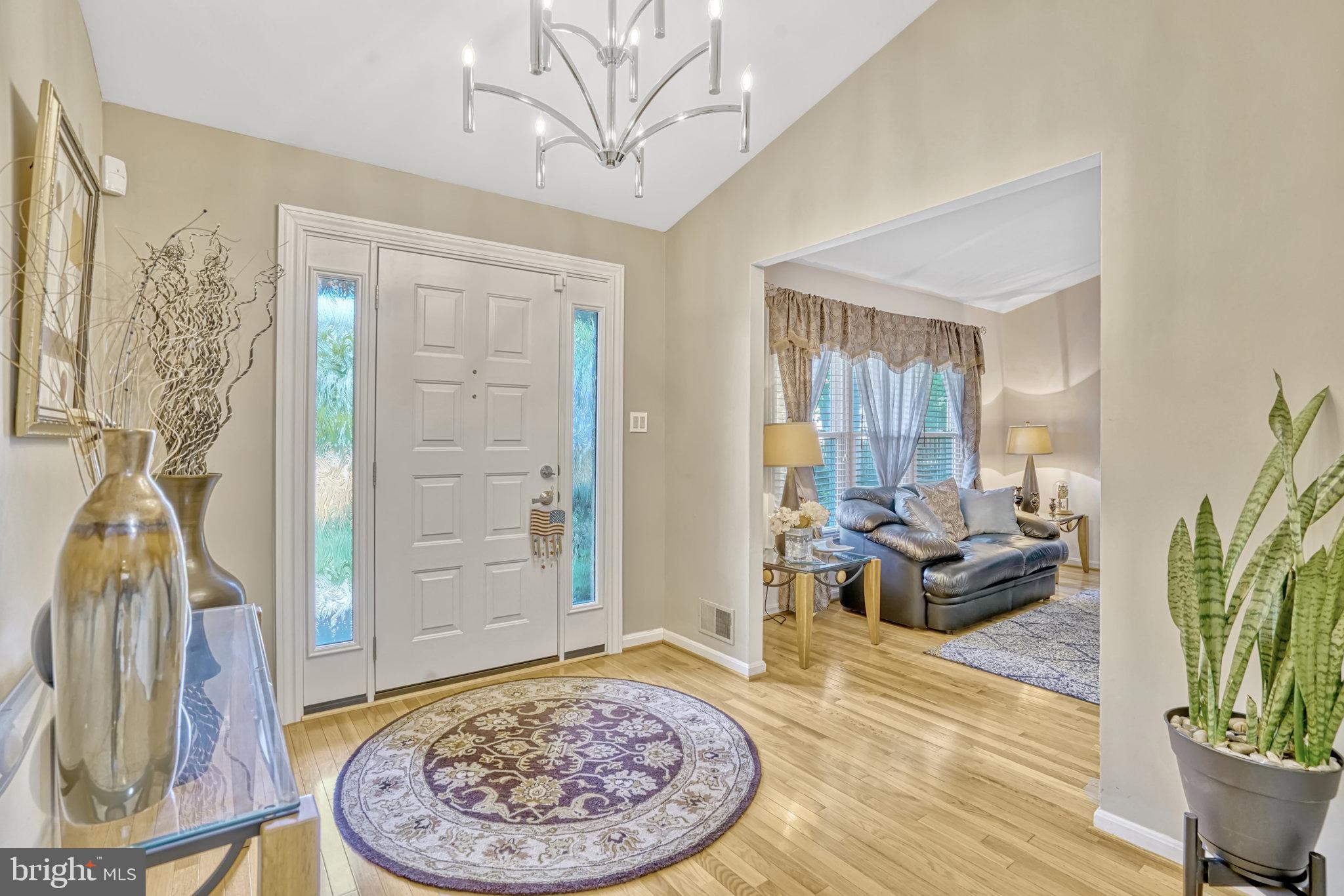 LAKEWOOD HILLS - Residential