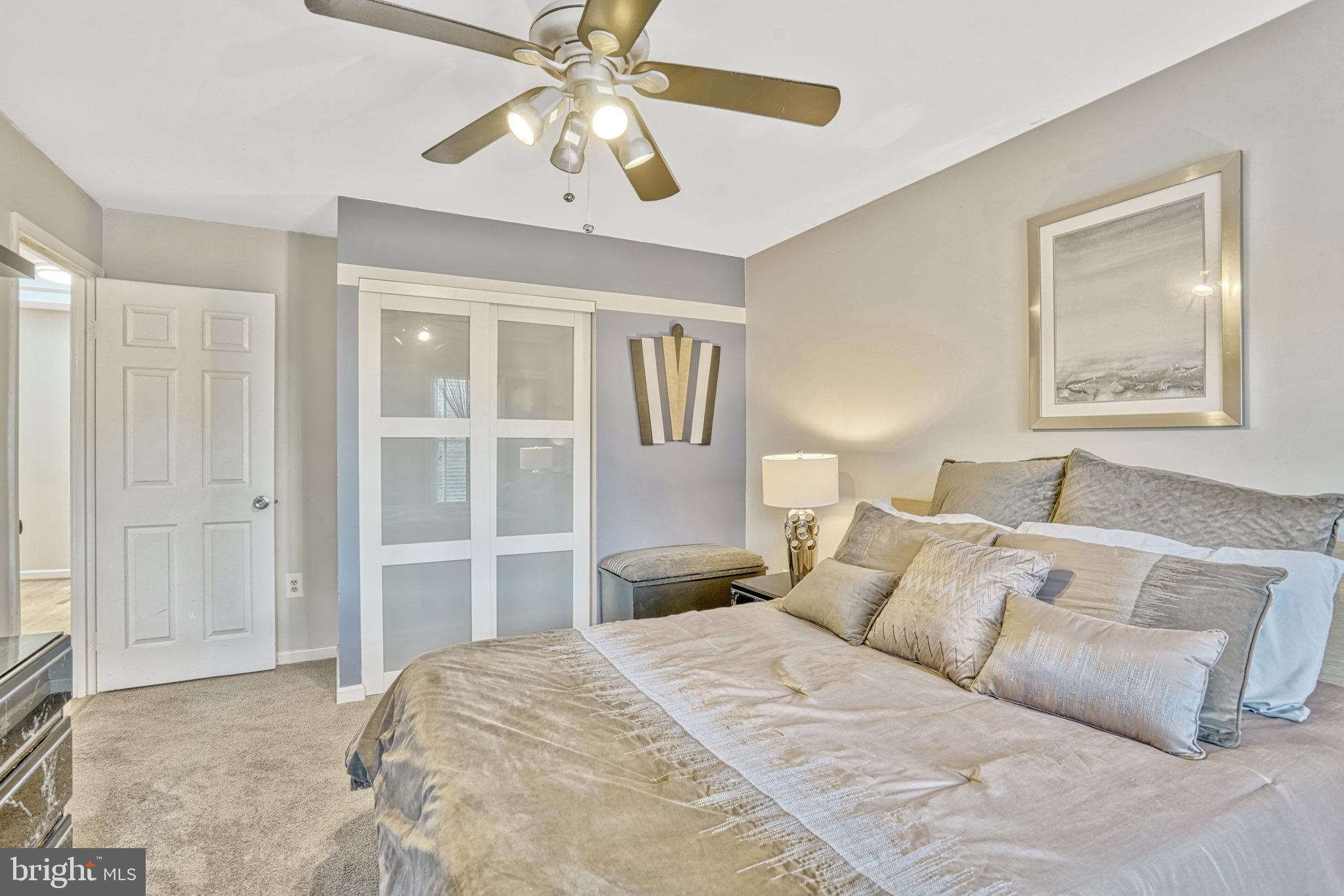 LAKEWOOD HILLS - Residential