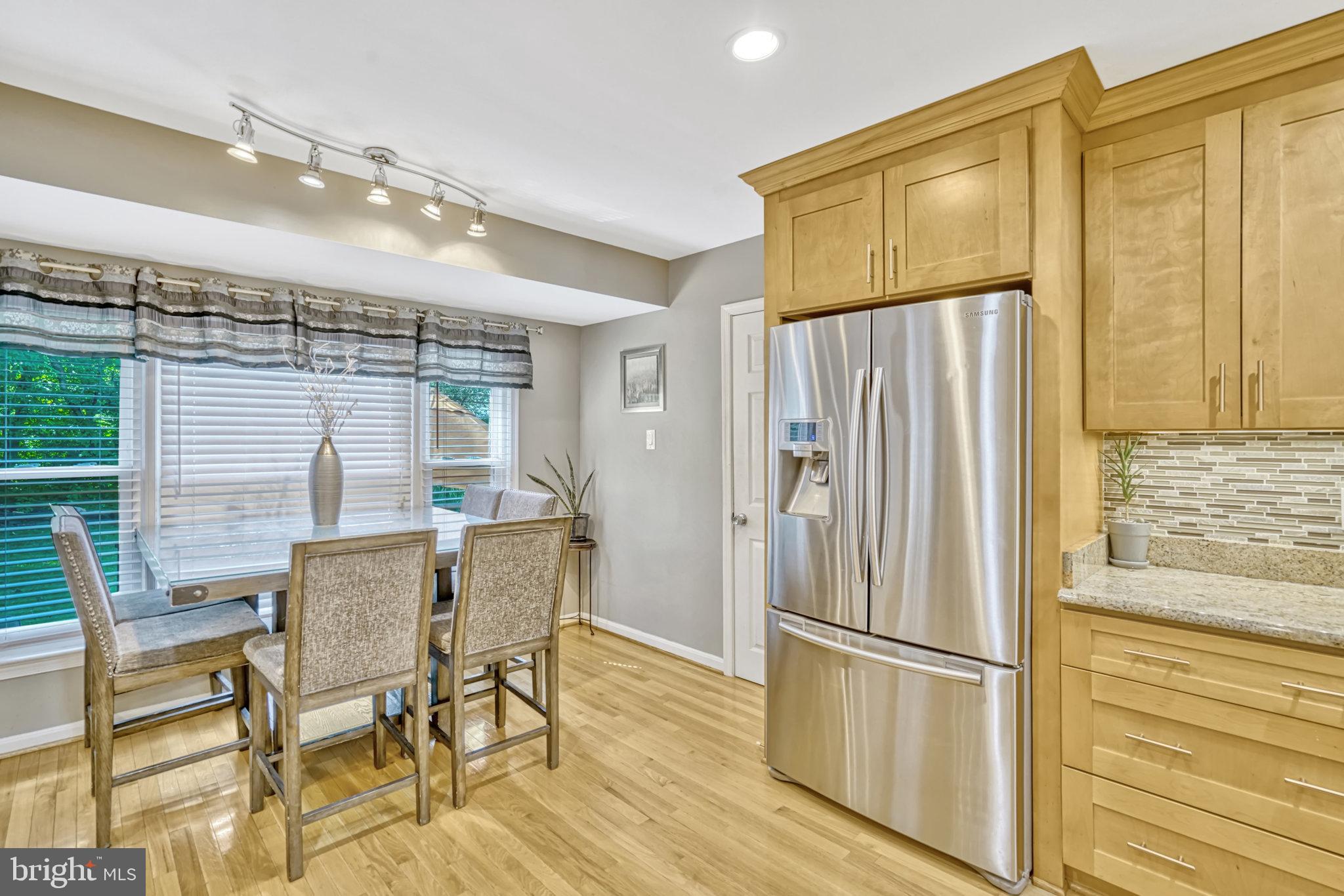 LAKEWOOD HILLS - Residential
