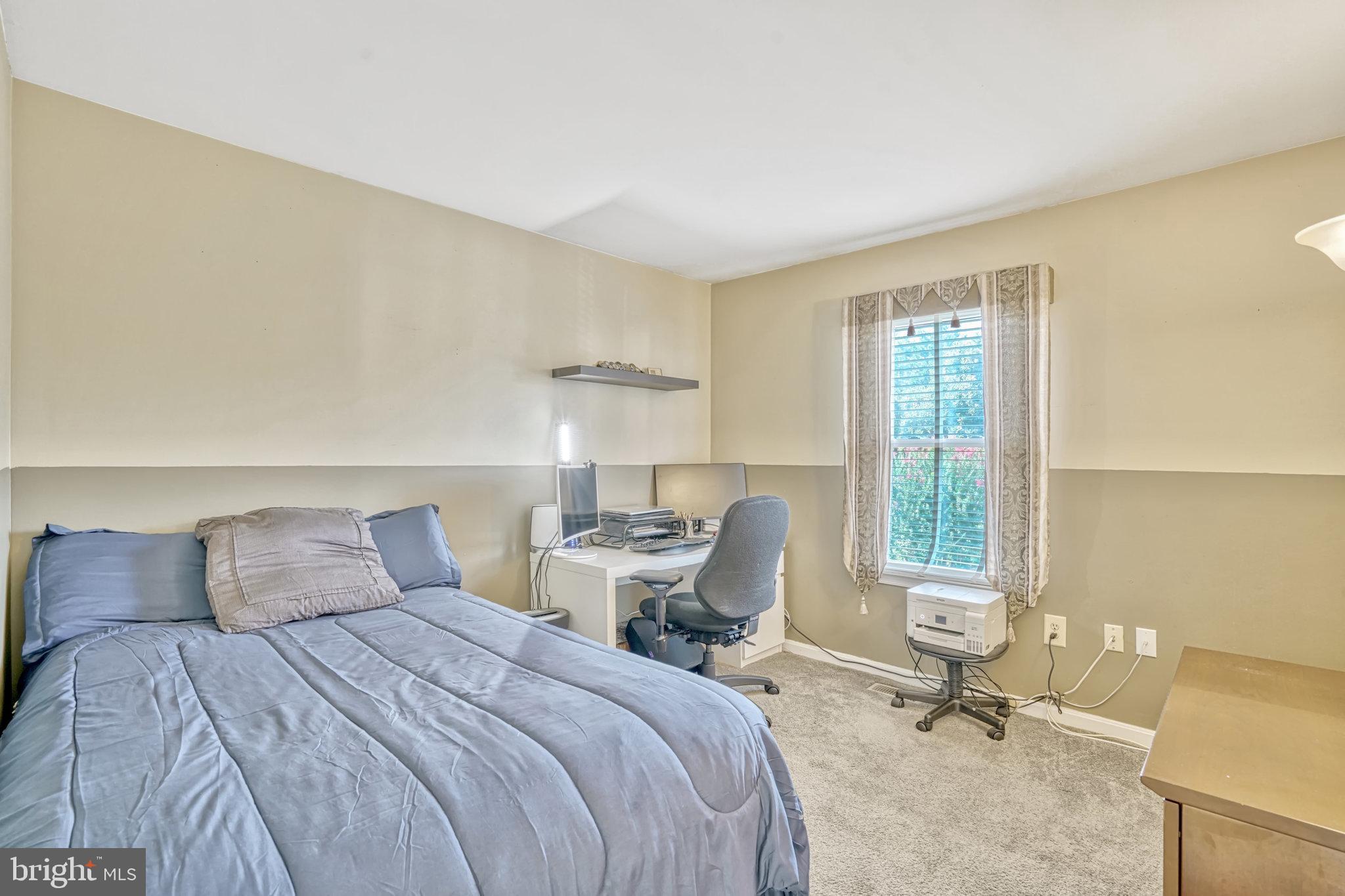 LAKEWOOD HILLS - Residential