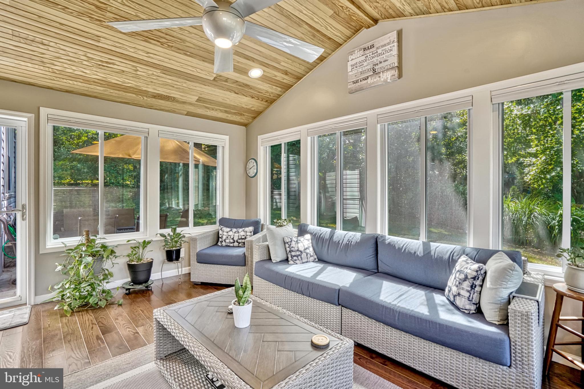 LAKEWOOD HILLS - Residential