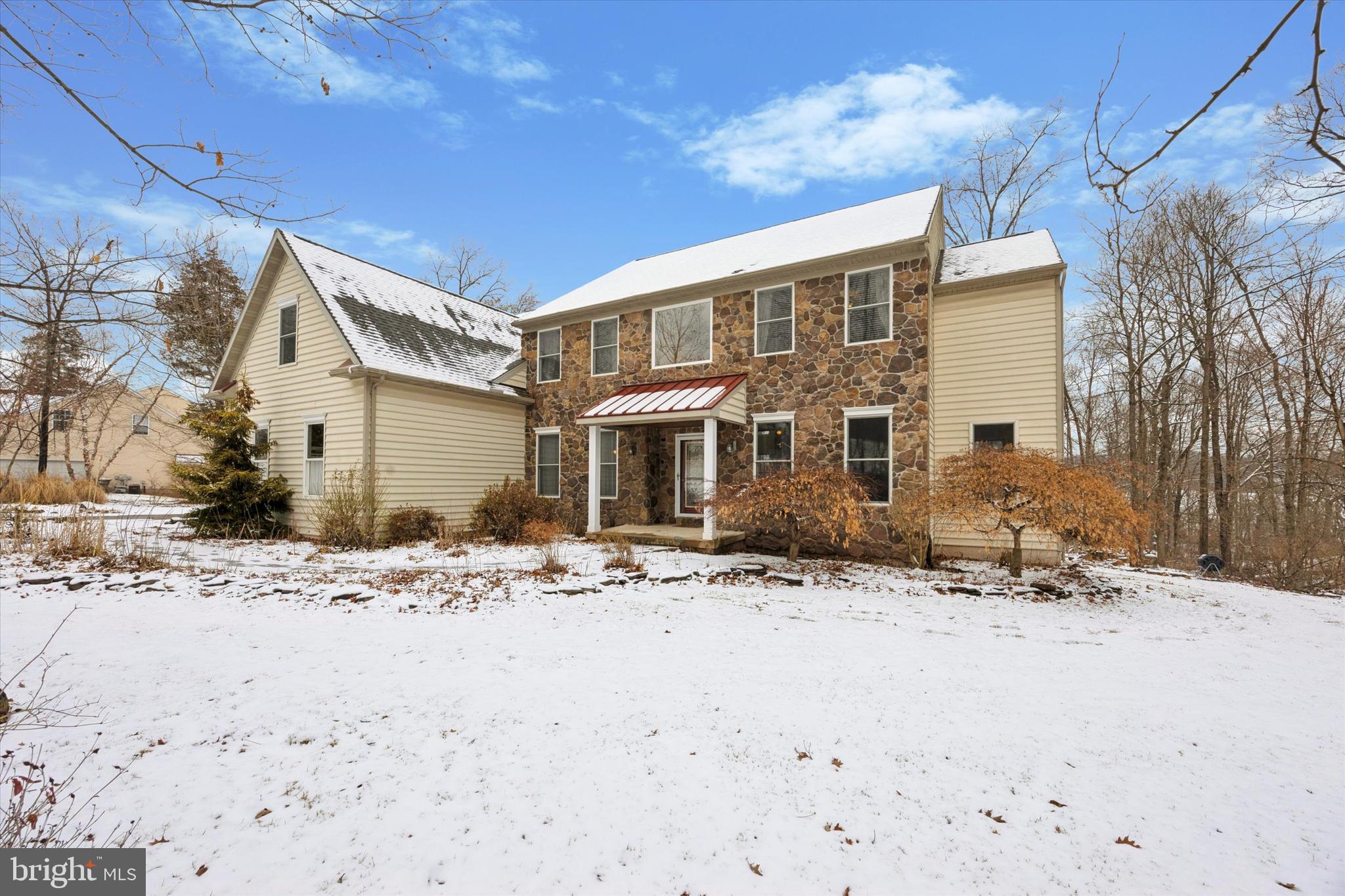 CLOVER MEADOWS - Residential
