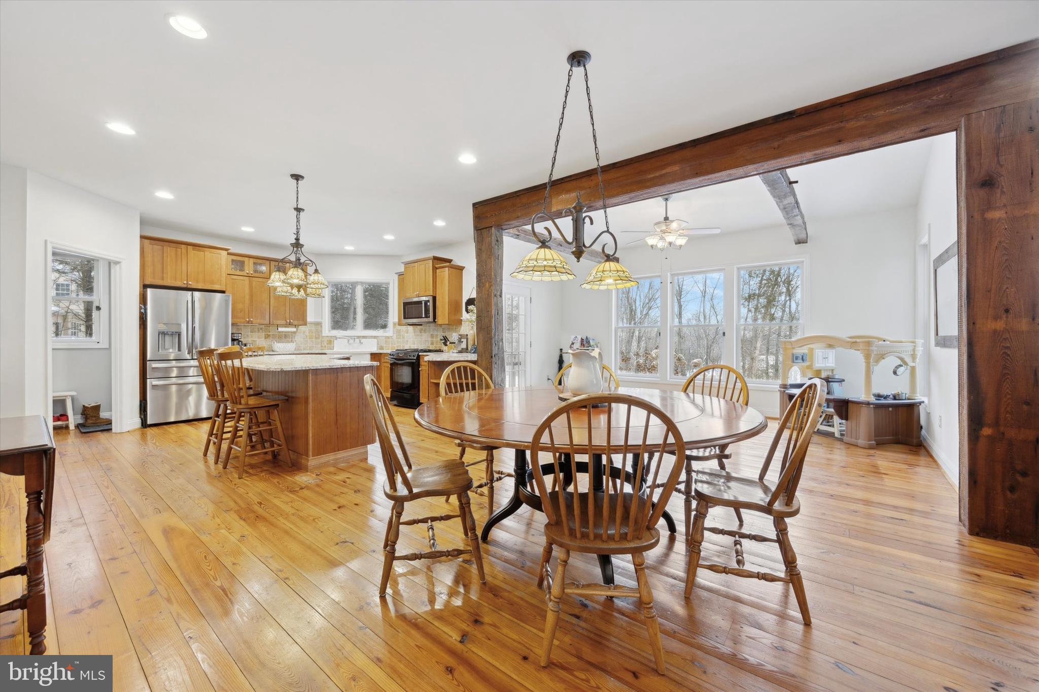 CLOVER MEADOWS - Residential