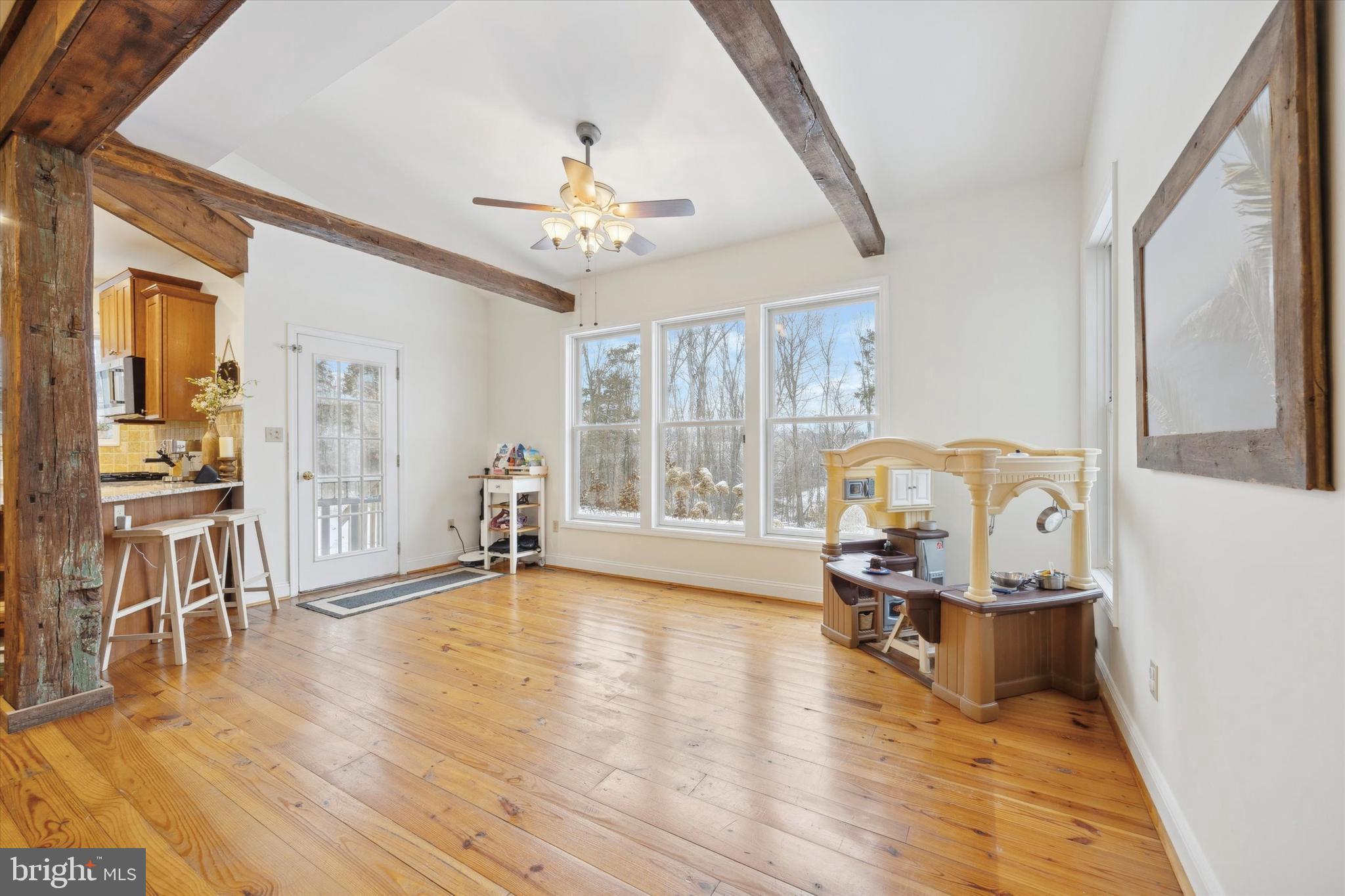 CLOVER MEADOWS - Residential