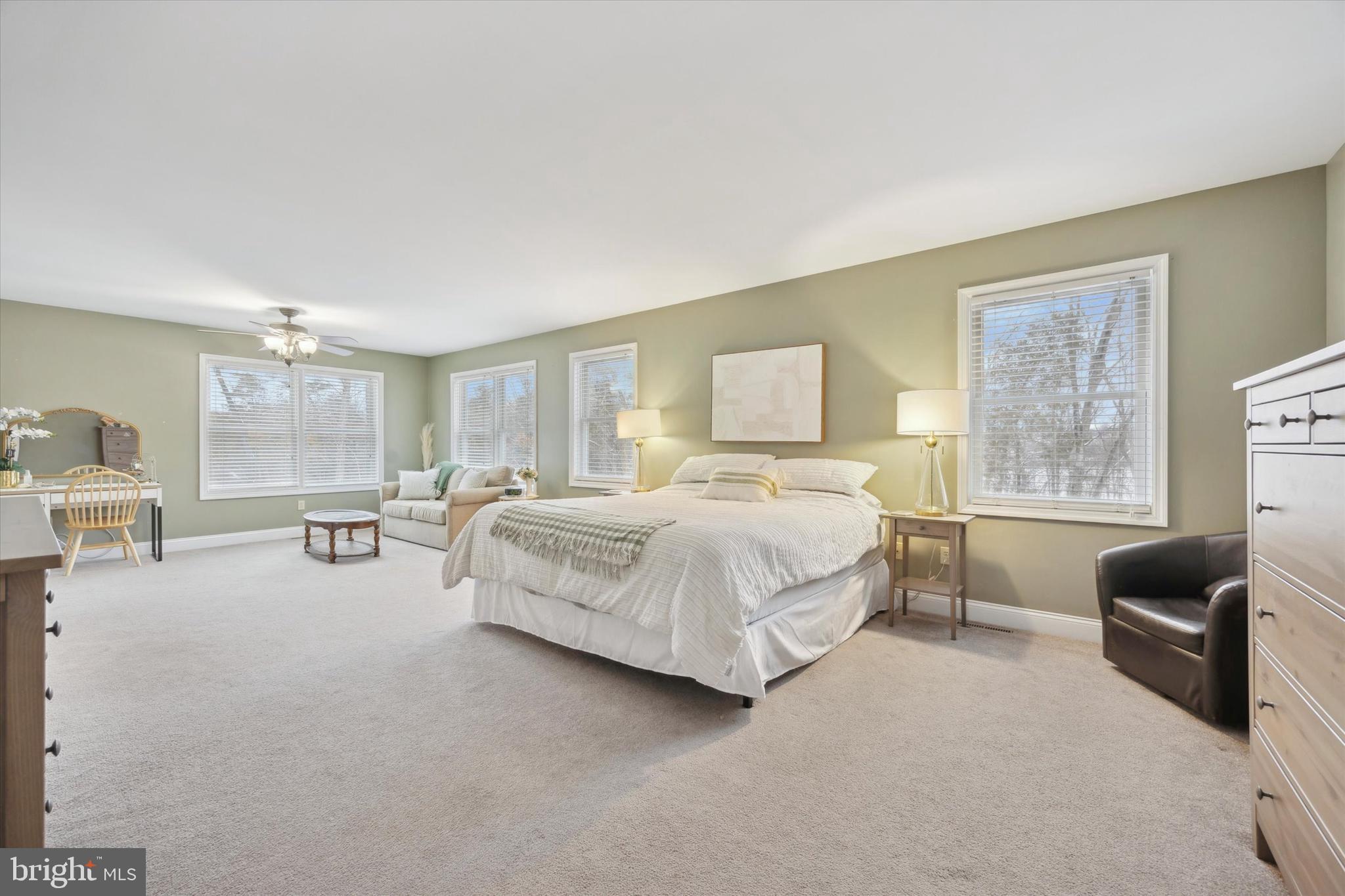 CLOVER MEADOWS - Residential