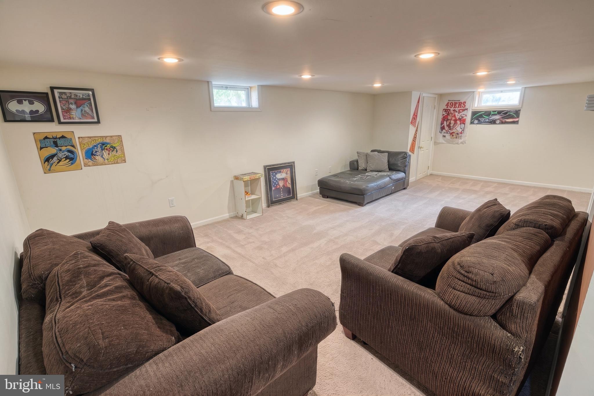 RIVERVIEW - Residential