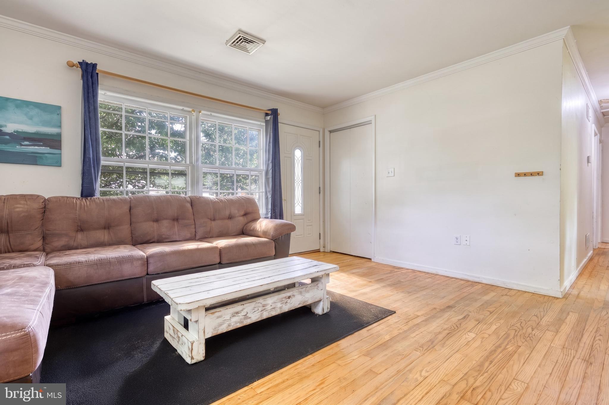 RIVERVIEW - Residential