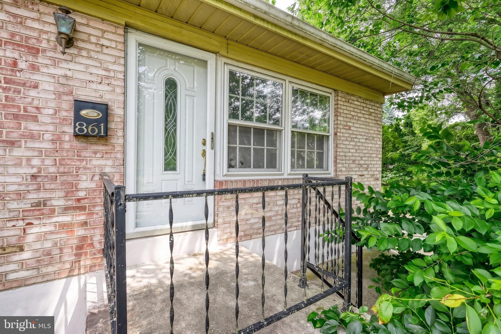 RIVERVIEW - Residential
