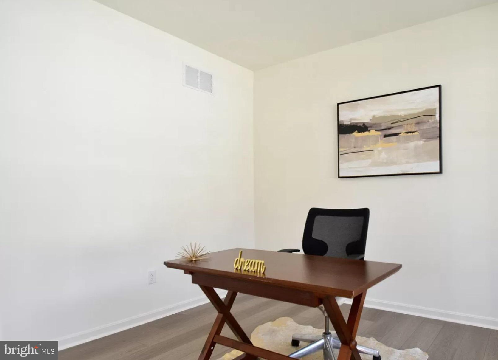 POND VIEW ESTATES - Residential