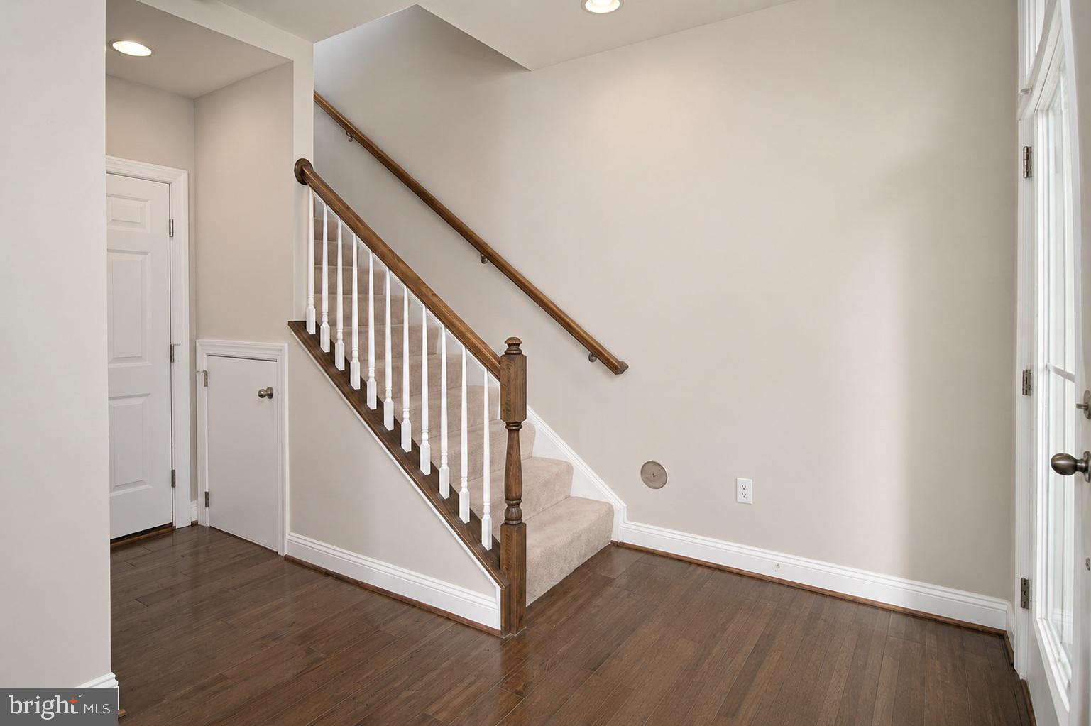 ANNAPOLIS TOWNES AT NEAL FARM - Residential