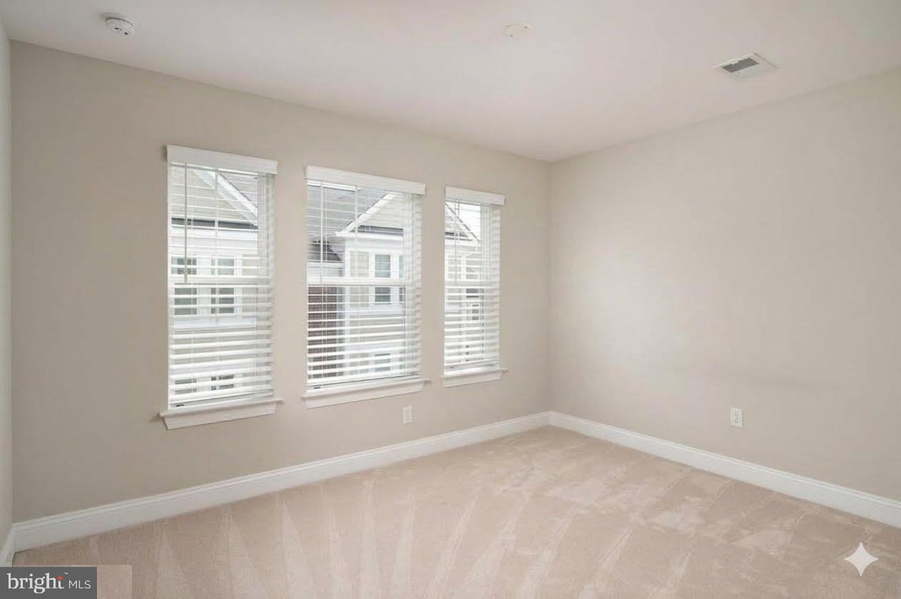 ANNAPOLIS TOWNES AT NEAL FARM - Residential
