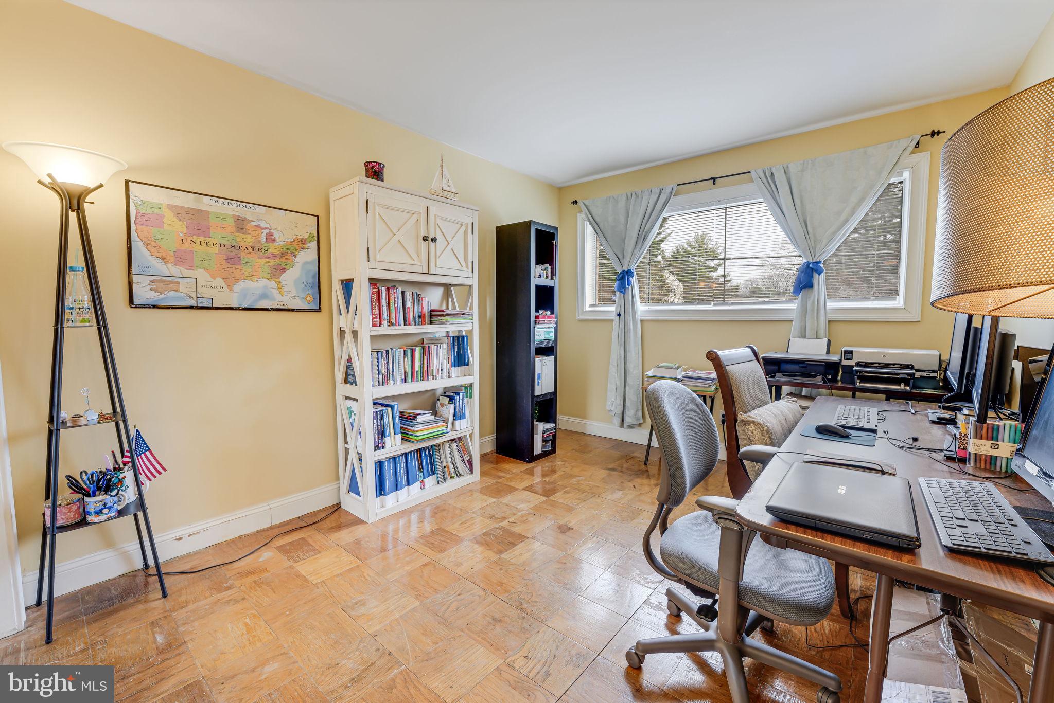 HERITAGE WOODS NORTH - Residential