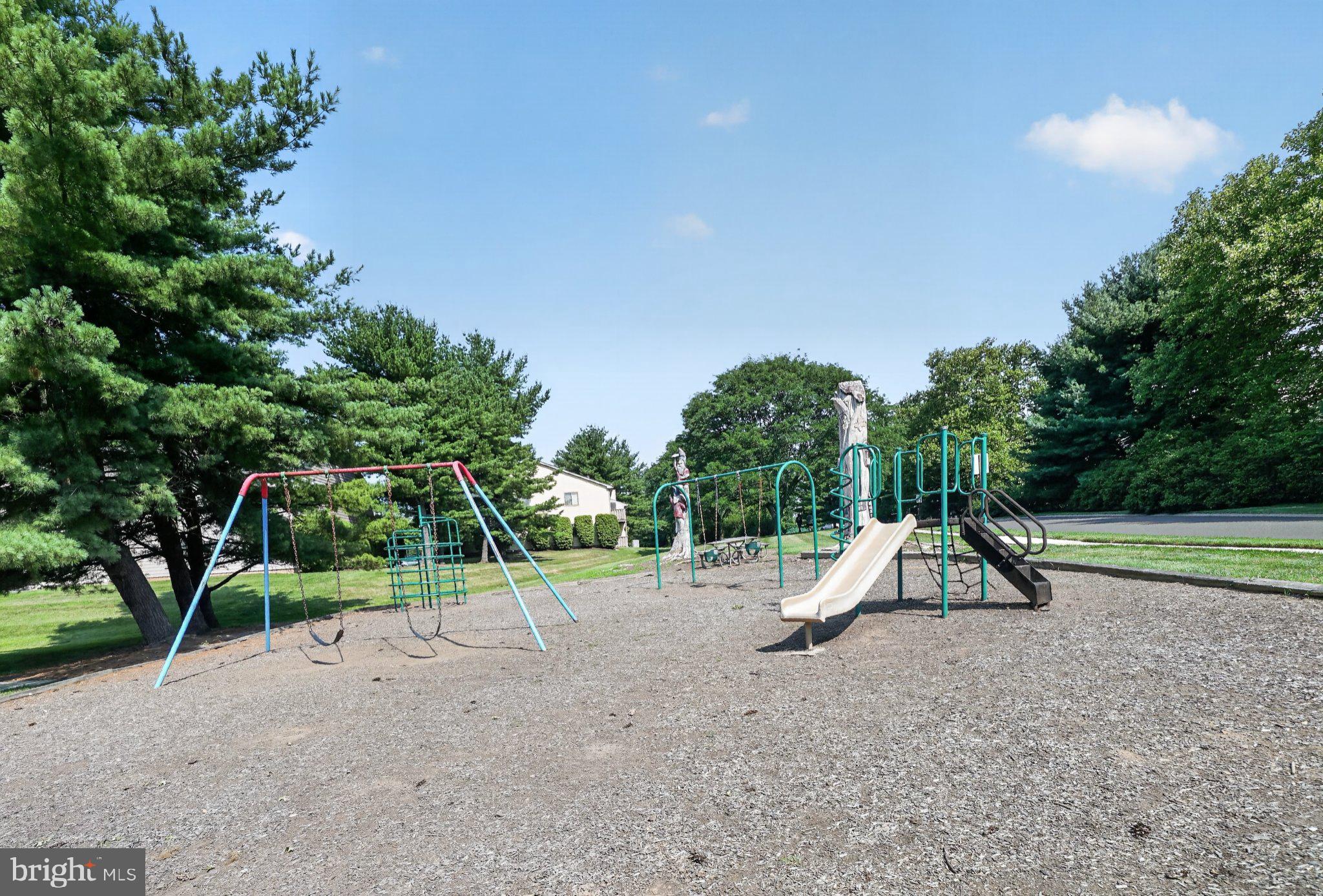 WOOD HOLLOW - Residential