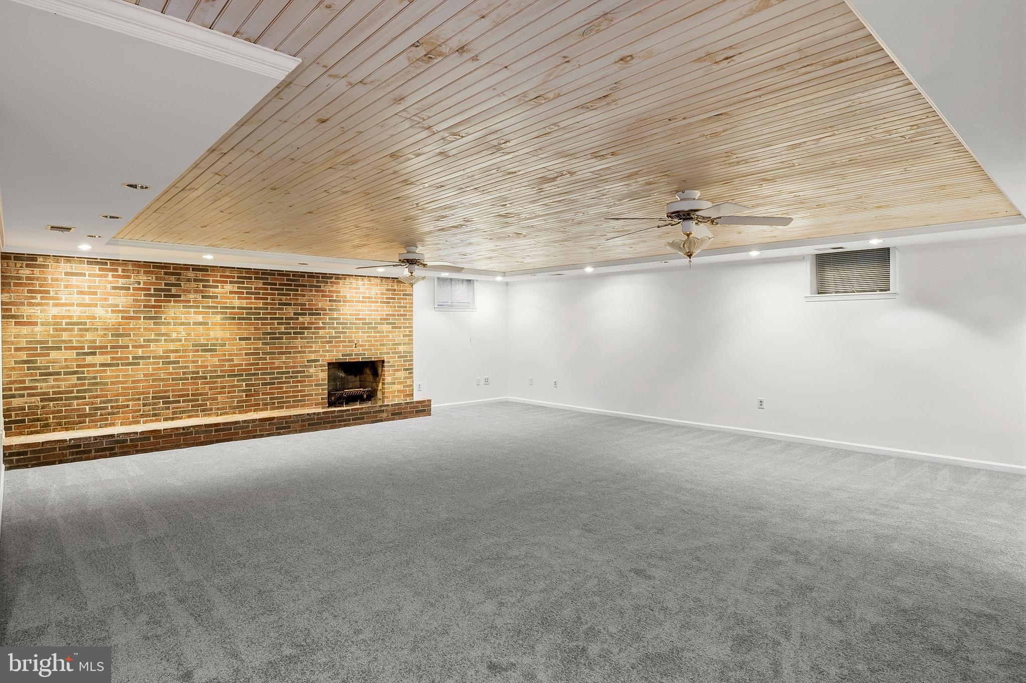 COLLINGTON CLUSTER - Residential