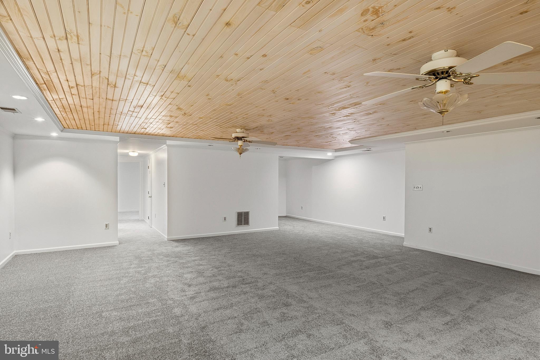 COLLINGTON CLUSTER - Residential