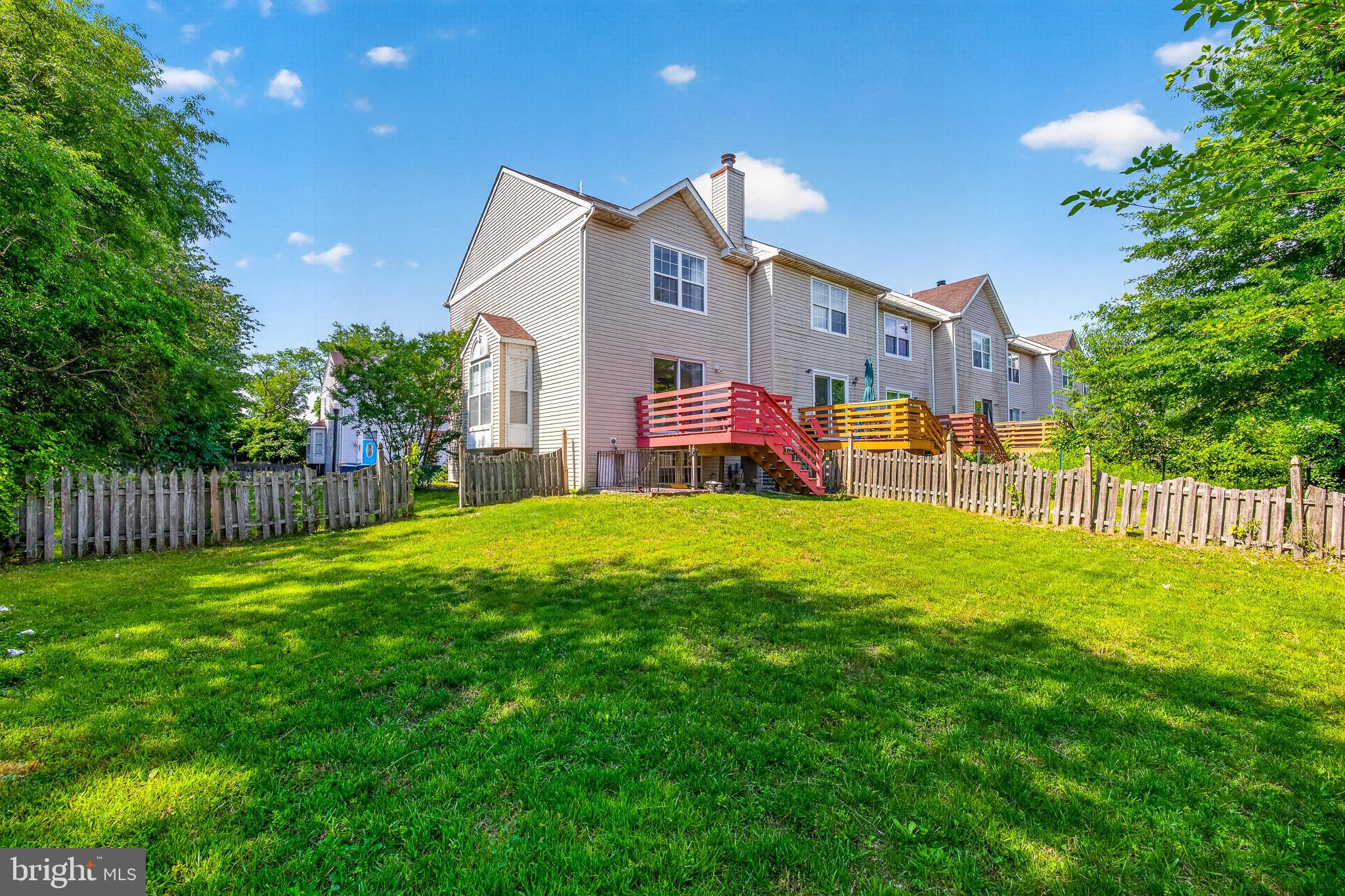 NEWTOWNE VILLAGE - Residential