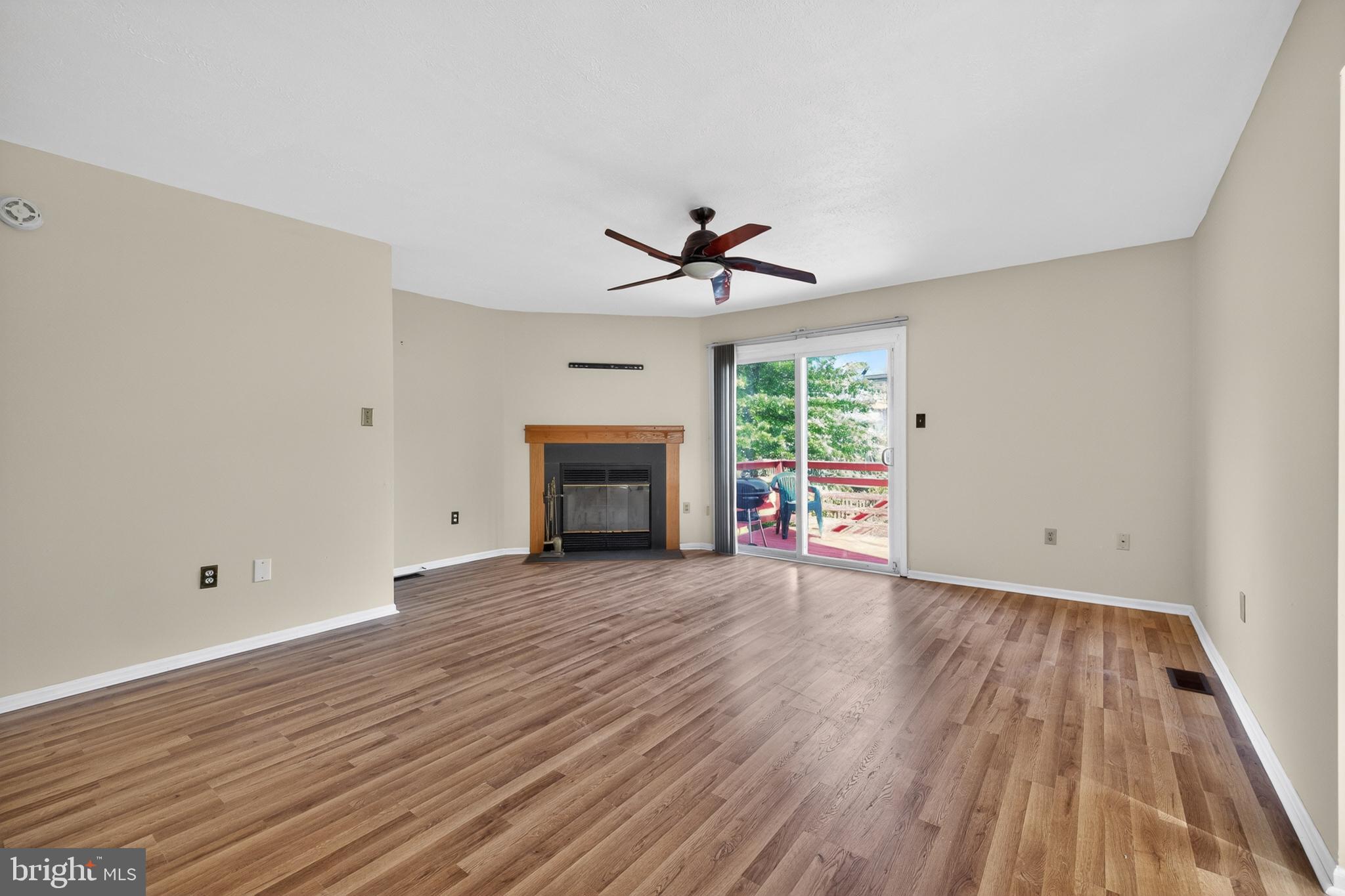 NEWTOWNE VILLAGE - Residential
