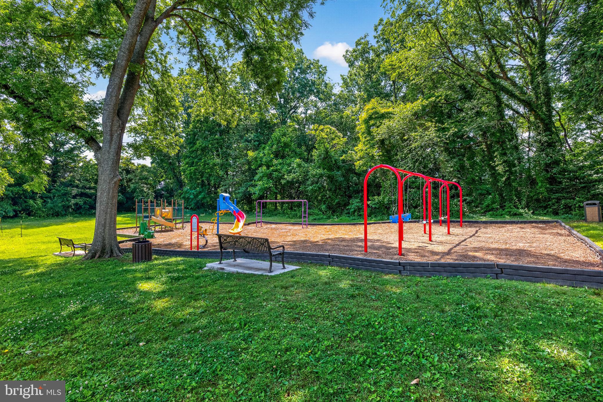 NEWTOWNE VILLAGE - Residential
