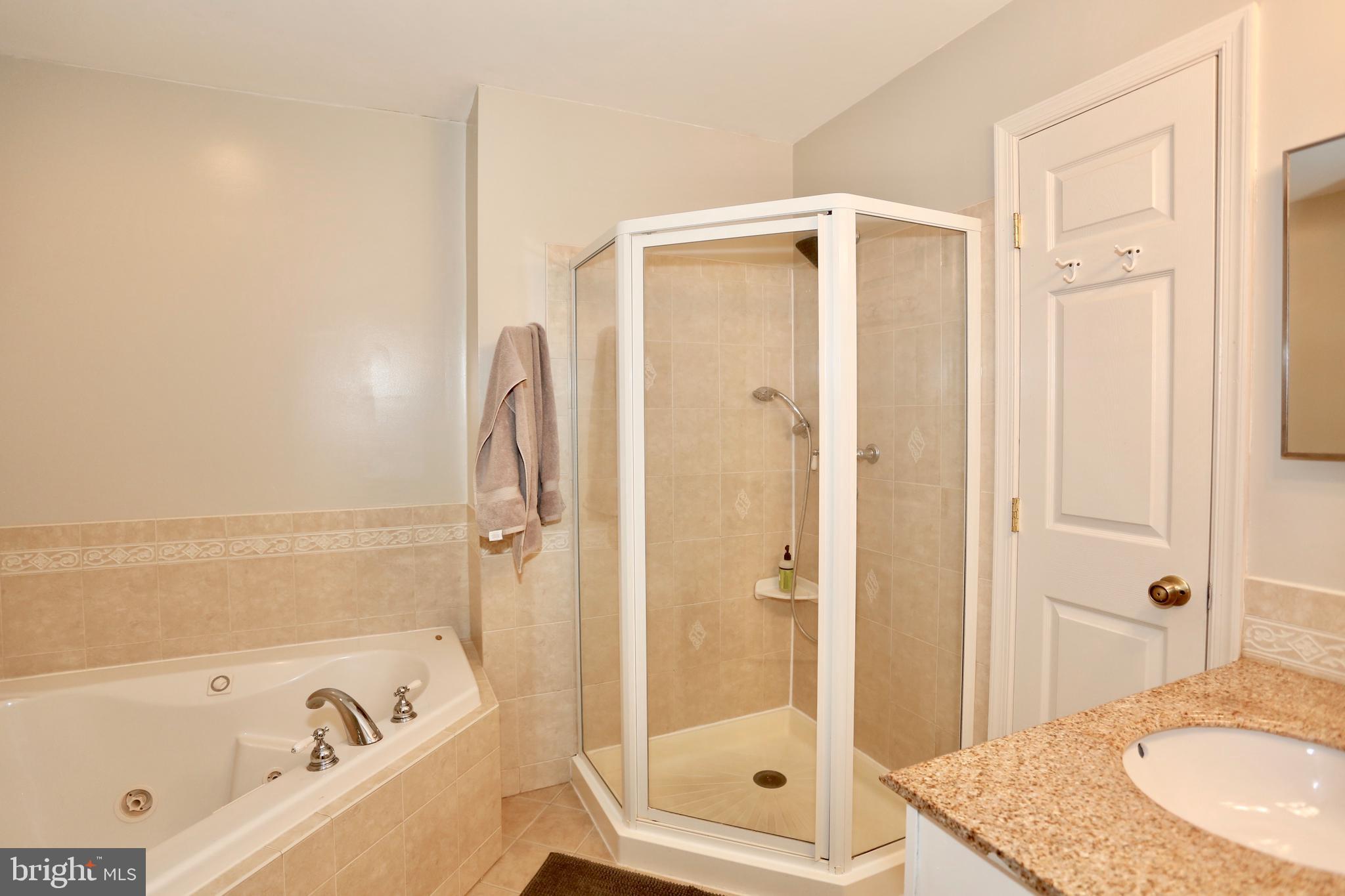 WASHINGTONIAN VILLAGE - Residential Lease