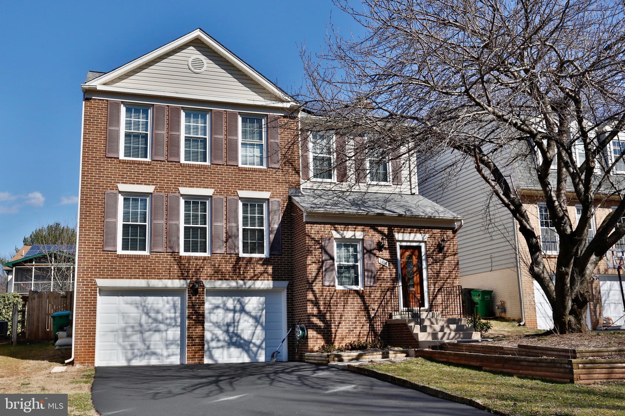 It's a short-term rental. Minimum lease duration is four (4) months. The lease must end no later than August 31, 2019. Renovated property in great condition. A dream location near Rt. 370/270, walking distance to Downtown Crown development and RIO shopping/sports/entertainment complex with a lake.