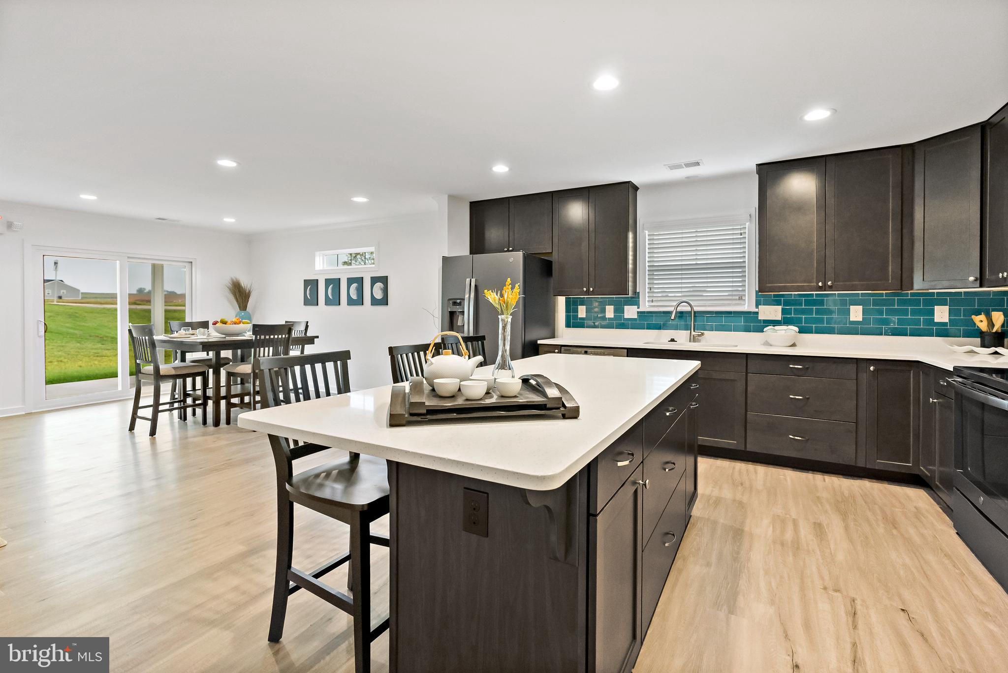 CARDINAL POINTE - Residential