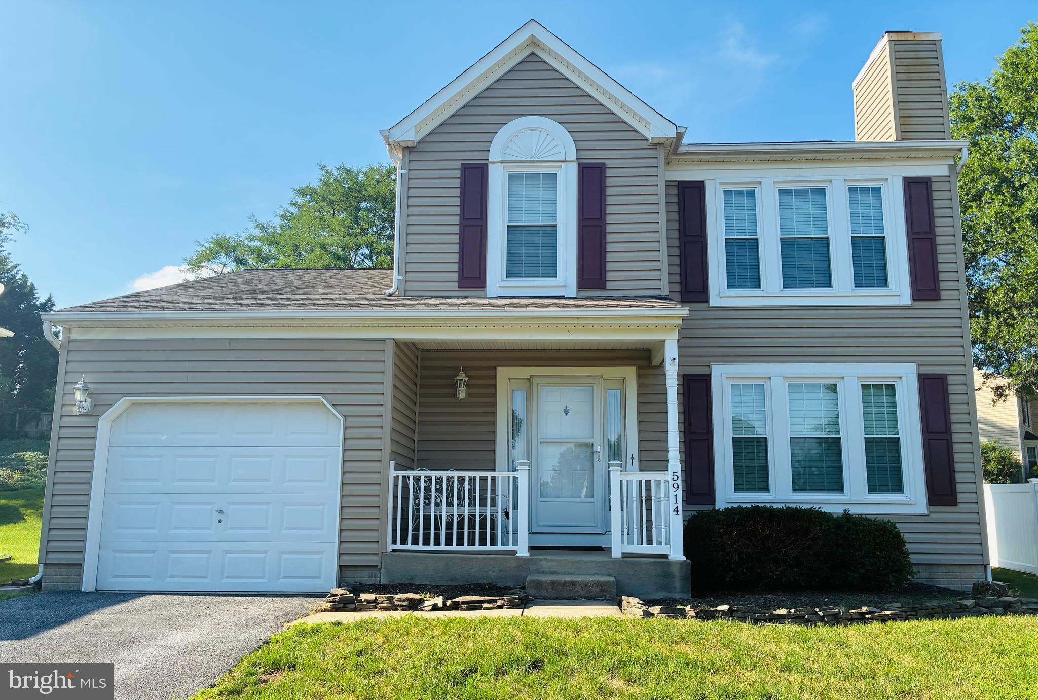 WELCOME HOME TO THIS WELL MAINTAINED 3-BEDROOM, 2.5-BATH SINGLE-FAMILY HOME NESTLED ON A QUIET STREET WITH CONVENIENT ACCESS TO I-695 AND MD-97. THIS INVITING HOME FEATURES AN UPDATED PRIMARY ENSUITE BATH, A SPACIOUS OPEN-CONCEPT KITCHEN THAT FLOWS SEAMLESSLY INTO THE BREAKFAST NOOK, AND SLIDING DOORS LEADING TO AN UPDATED LOW-MAINTENANCE TREX DECK, THAT WOULD BE PERFECT FOR MORNING COFFEE OR OUTDOOR ENTERTAINING. THE COZY LIVING ROOM OFFERS A GAS FIREPLACE FOR CHILLY EVENINGS, WHILE THE FORMAL DINING ROOM PROVIDES THE PERFECT SPACE FOR HOLIDAY GATHERINGS AND SPECIAL OCCASIONS. THE FINISHED LOWER LEVEL ADDS VALUABLE LIVING SPACE, ALONG WITH A GENEROUS STORAGE AREA AND A ROUGH-IN FOR A FUTURE FULL BATHROOM, OFFERING EXCELLENT POTENTIAL FOR EXPANSION.  ALL THE WINDOWS AND SCREEN DOORS HAVE BEEN UPDATED AS WELL.
OUTSIDE, YOU'LL FIND A ONE-CAR ATTACHED GARAGE, A SPACIOUS DRIVEWAY, AND A BARN-STYLE STORAGE SHED FOR ALL YOUR LAWN AND GARDEN EQUIPMENT. THE HOME IS PART OF A COMMUNITY WITH A LOW ANNUAL HOA FEE.  THIS IS AN ESTATE SALE. THE FAMILY IS IN THE PROCESS OF REMOVING THE REMAINING PERSONAL BELONGINGS. DON'T MISS THIS WONDERFUL OPPORTUNITY TO MAKE THIS CHARMING HOME YOUR OWN!