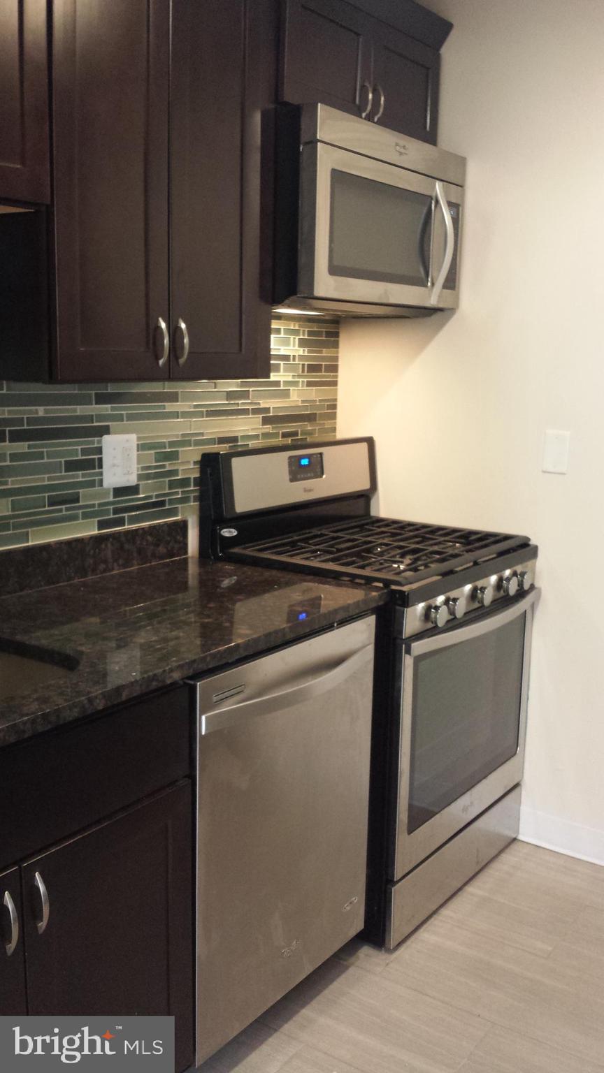 MARLOW TOWERS CONDOMINIUMS - Residential