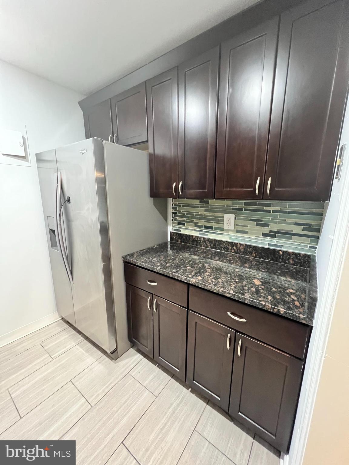 MARLOW TOWERS CONDOMINIUMS - Residential