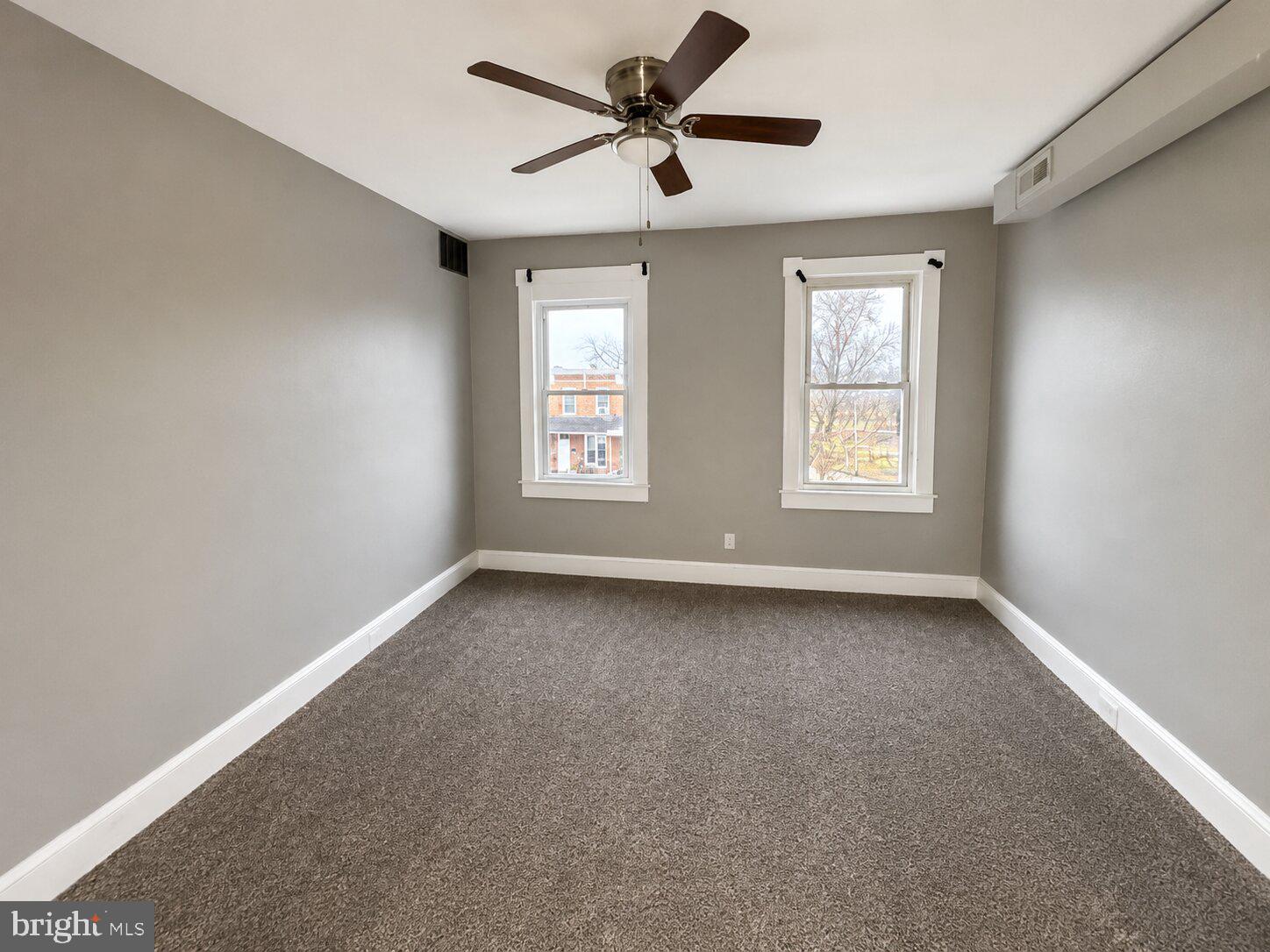 MIDWAY - Residential