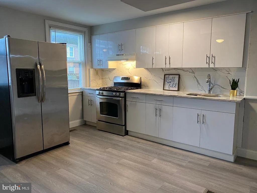 PHILADELPHIA - Residential