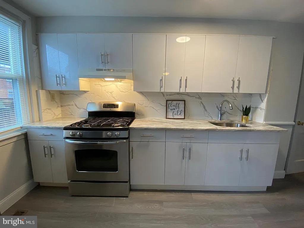 PHILADELPHIA - Residential