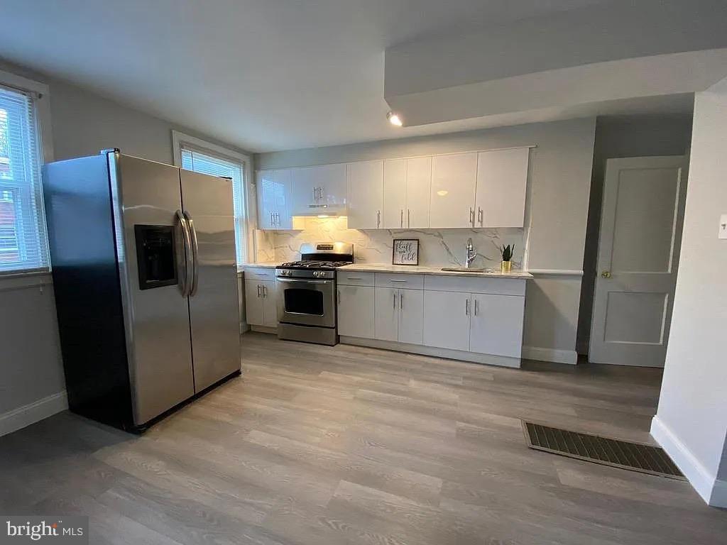 PHILADELPHIA - Residential