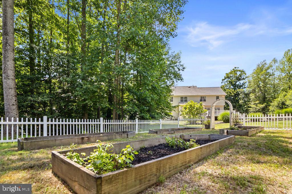 LONGEMEADE - Residential