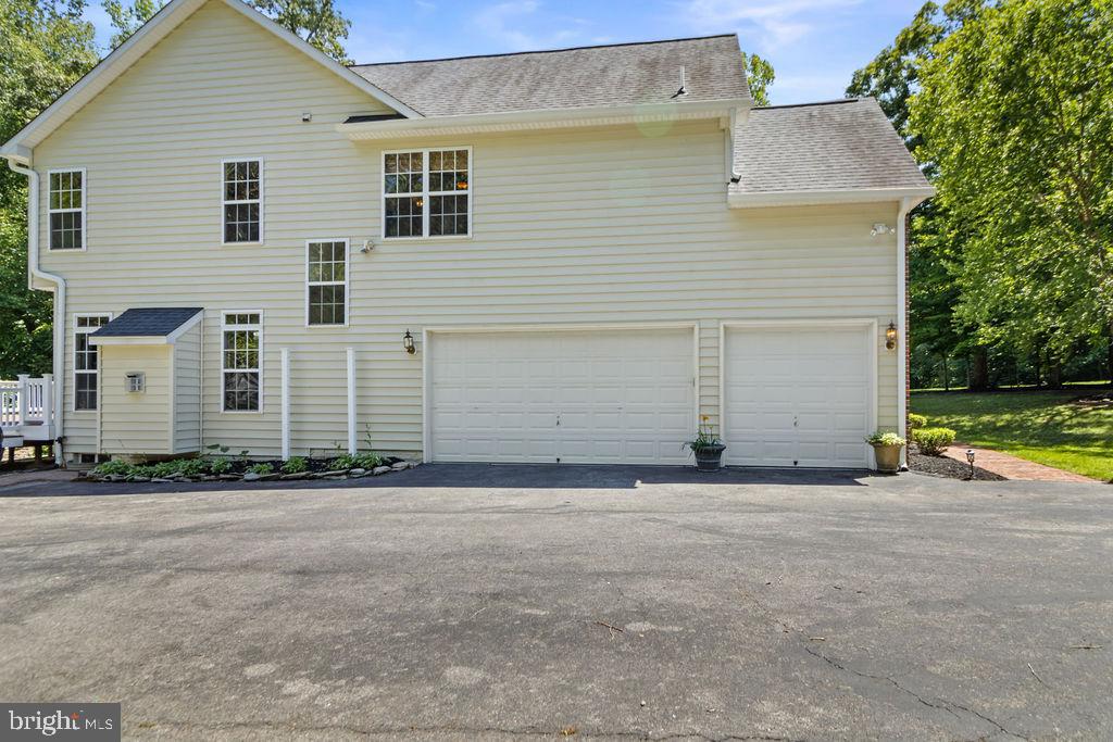 LONGEMEADE - Residential